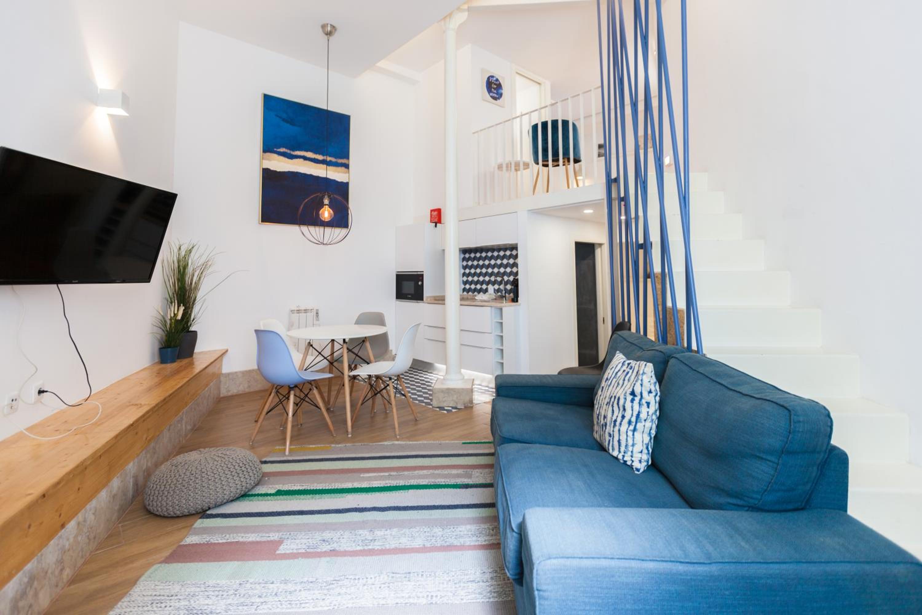 Arroios Urban Escape with Mezzanine view 2