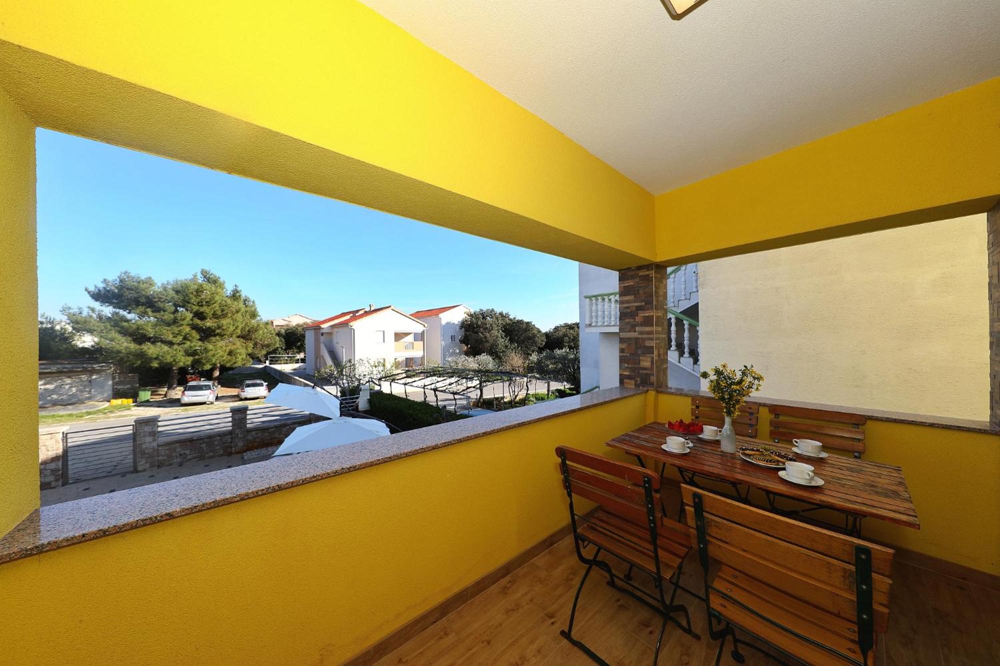 Apartments Oliva