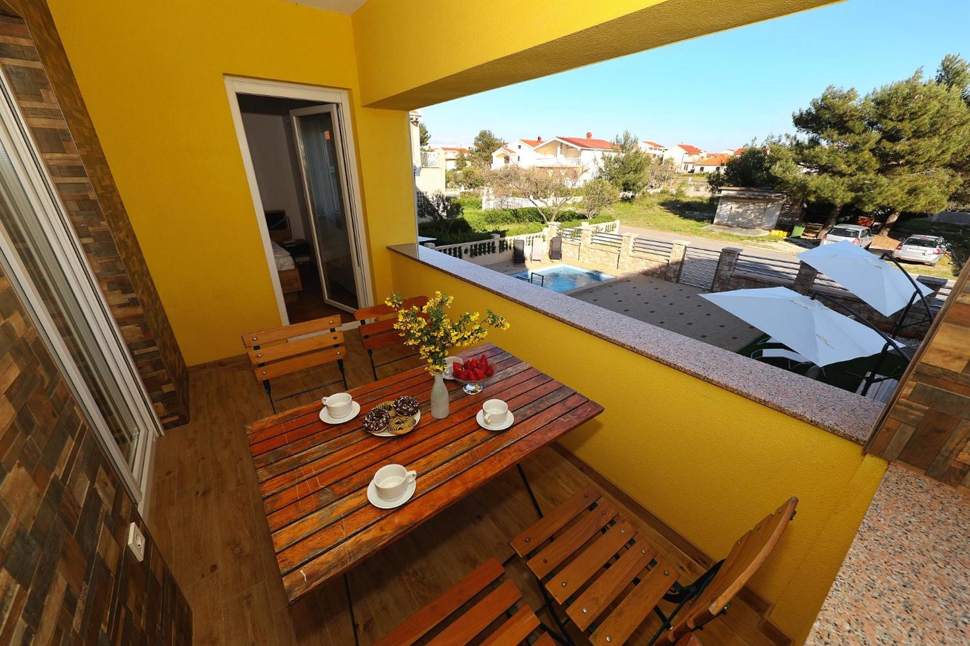 Apartments Oliva