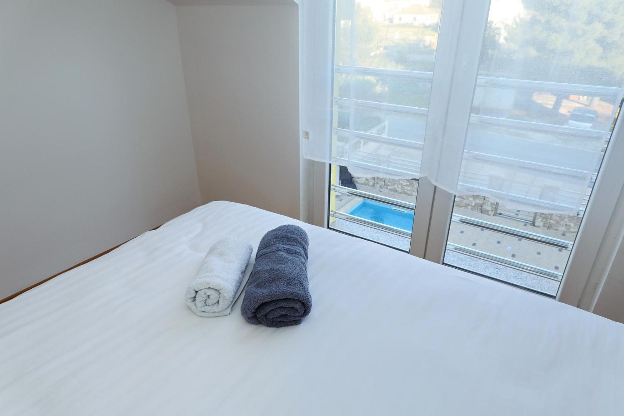 Apartments Oliva