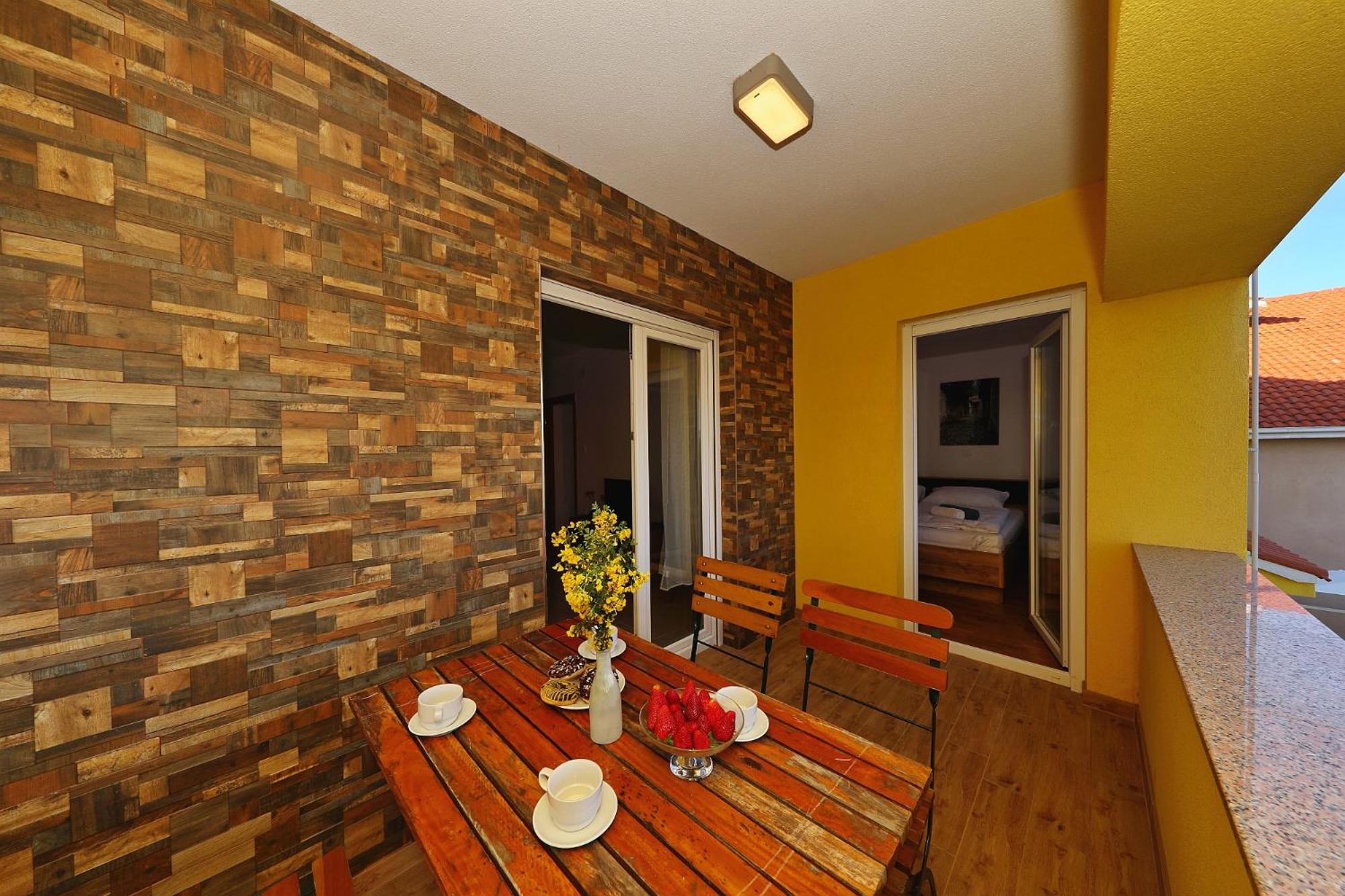 Apartments Oliva