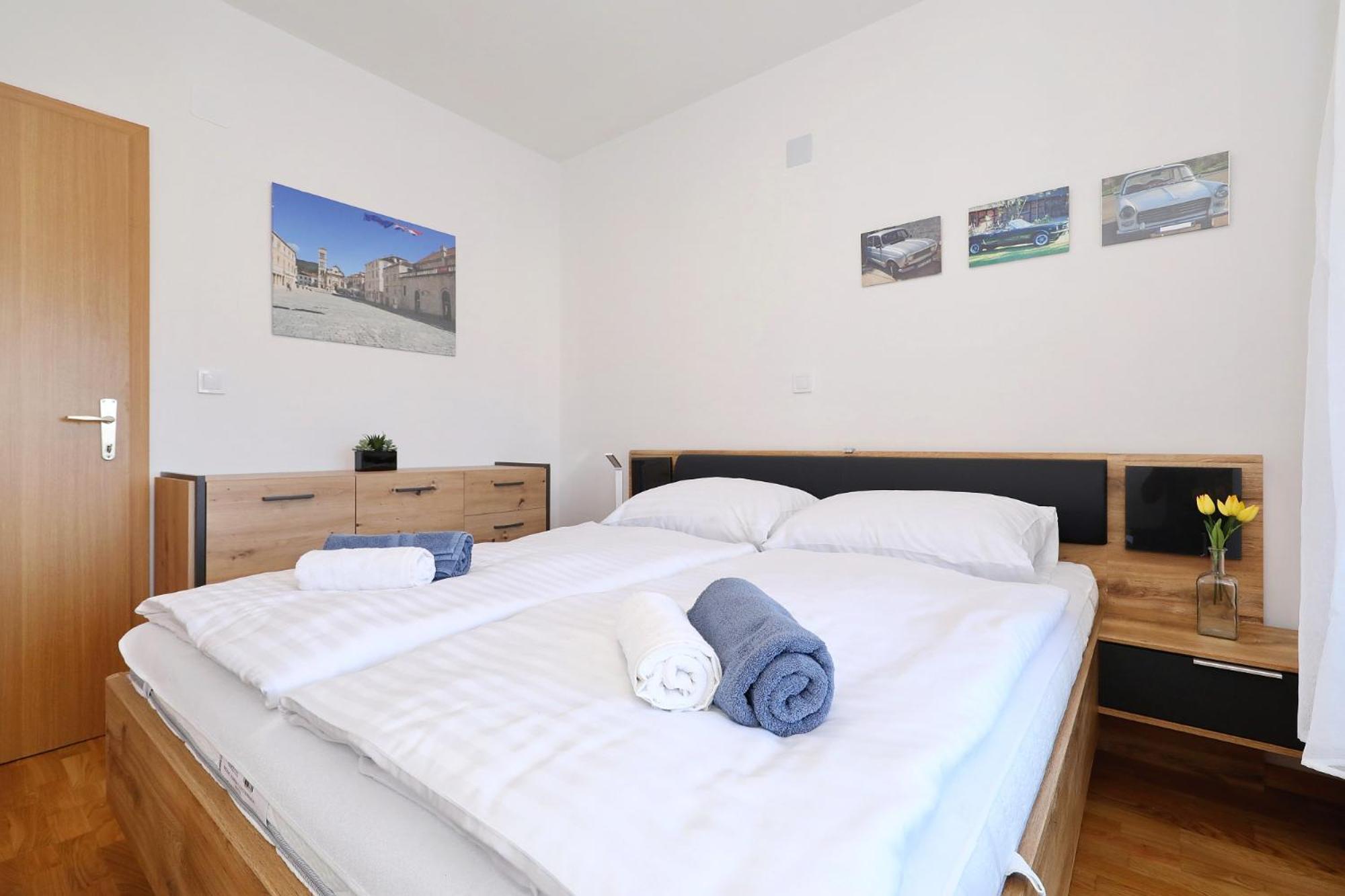 Apartments Oliva