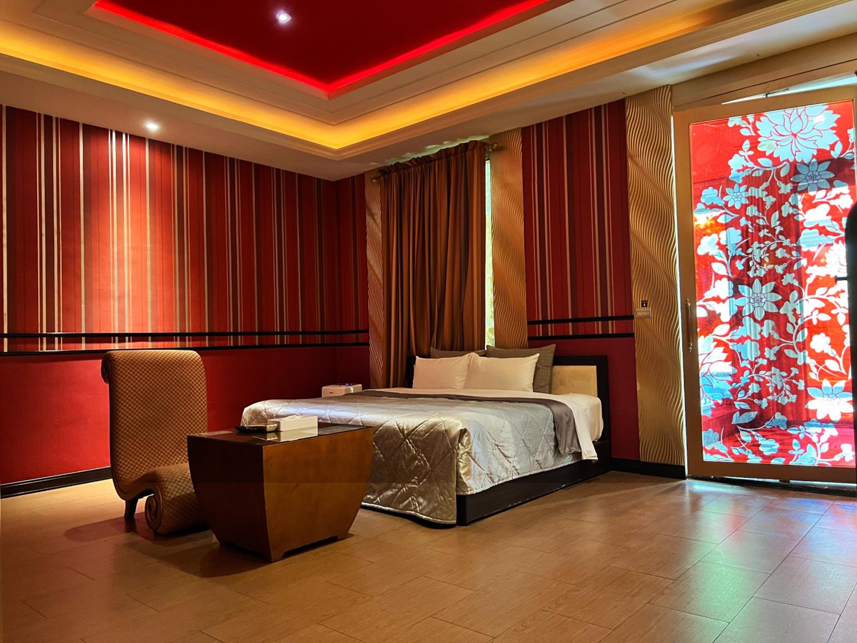 Vogue Boutique Motel