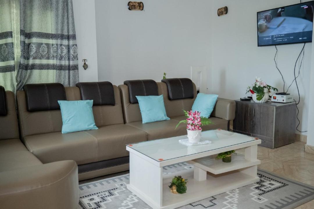 The city Block Apartment
