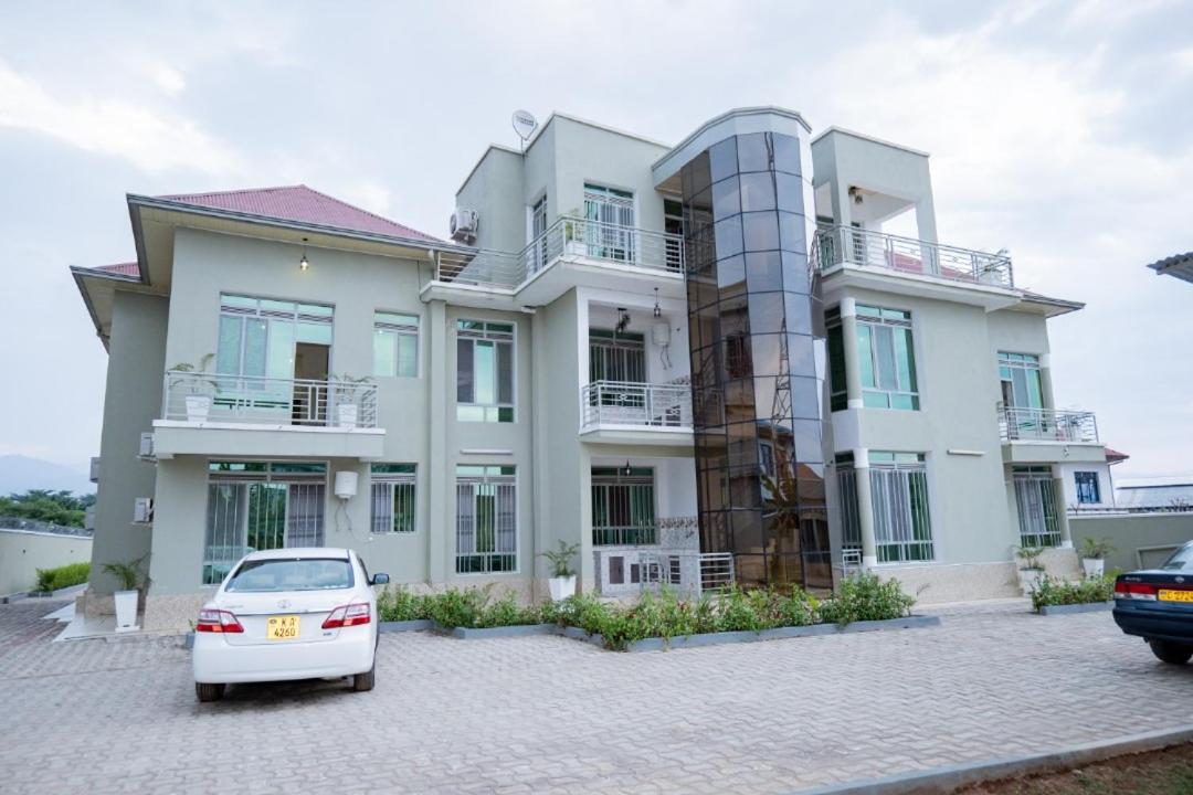 The city Block Apartment