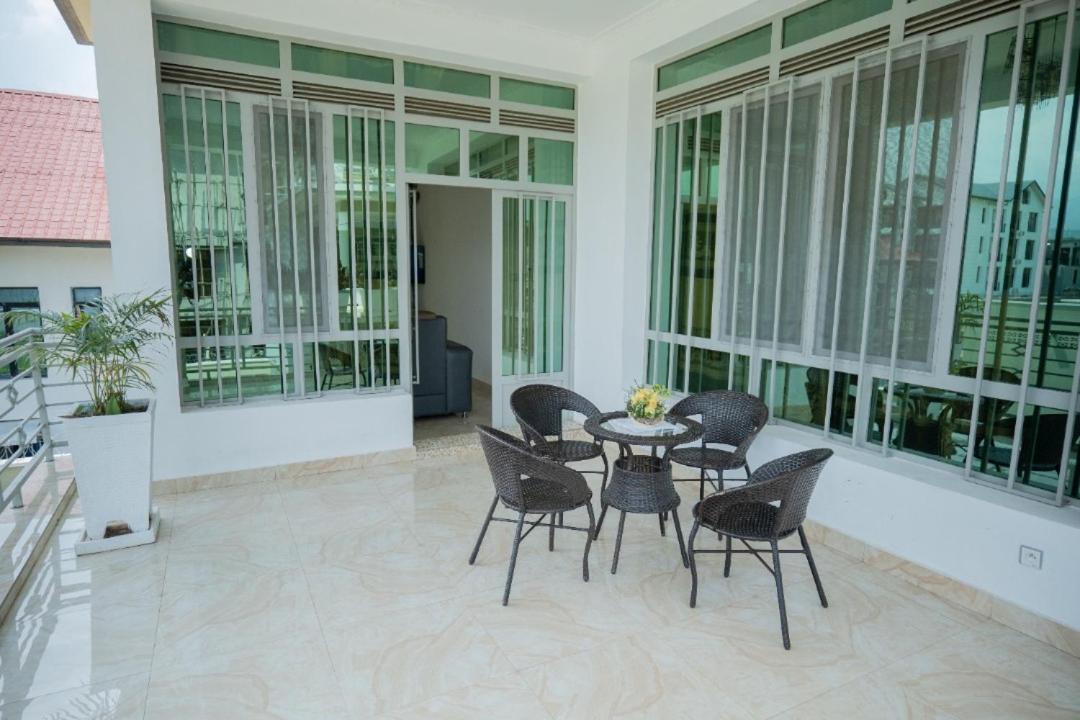 The city Block Apartment