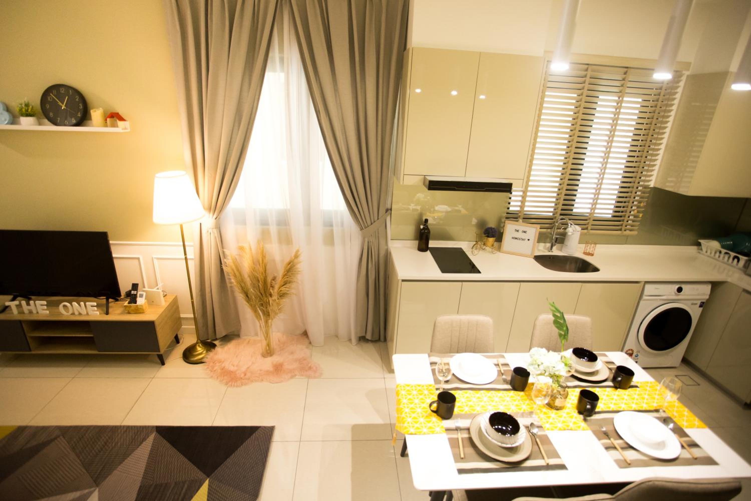Paradigm Residence By The one - upstair of paradigm mall JB