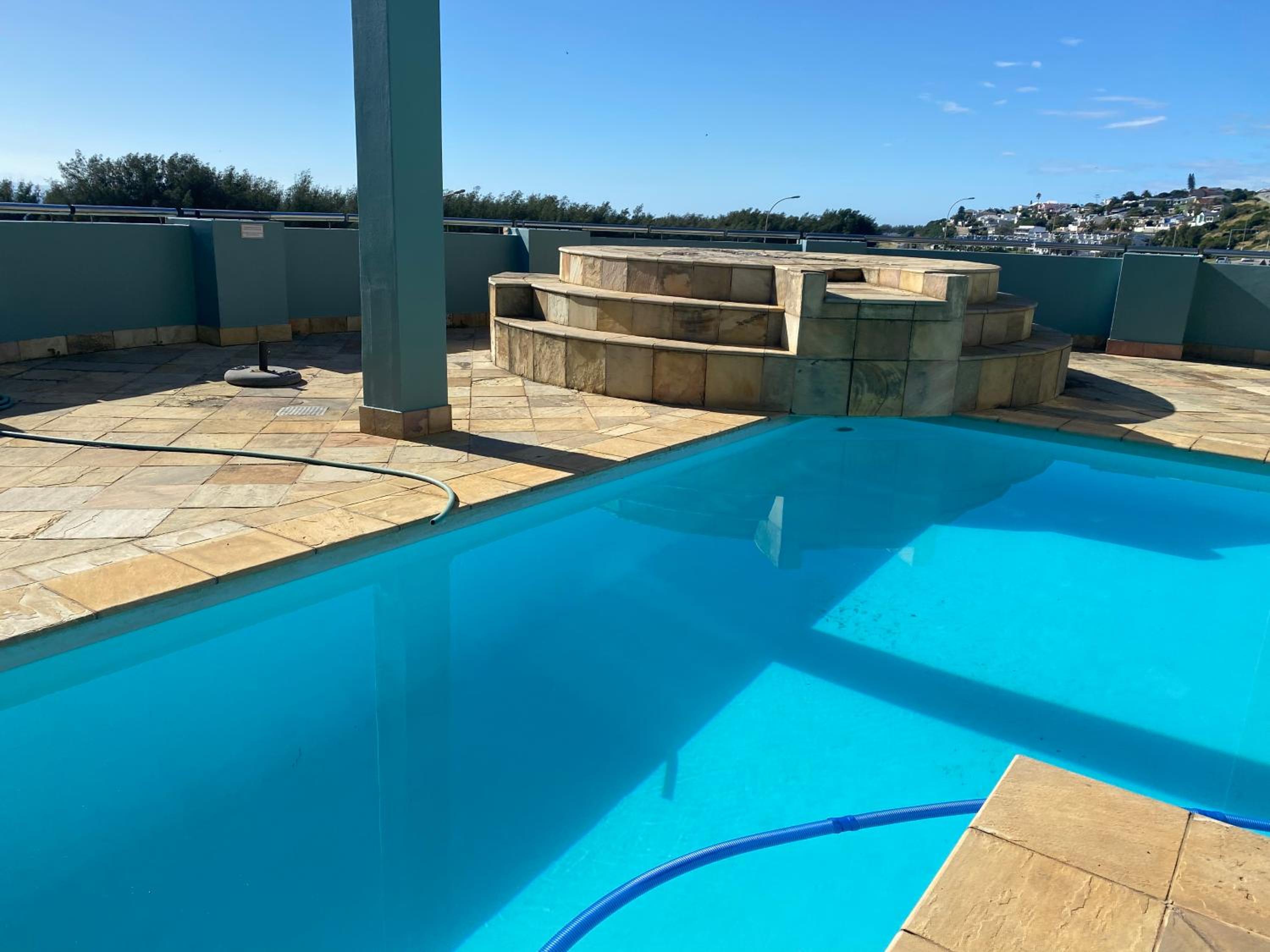 Luxury Nautica Suite 003 view 4