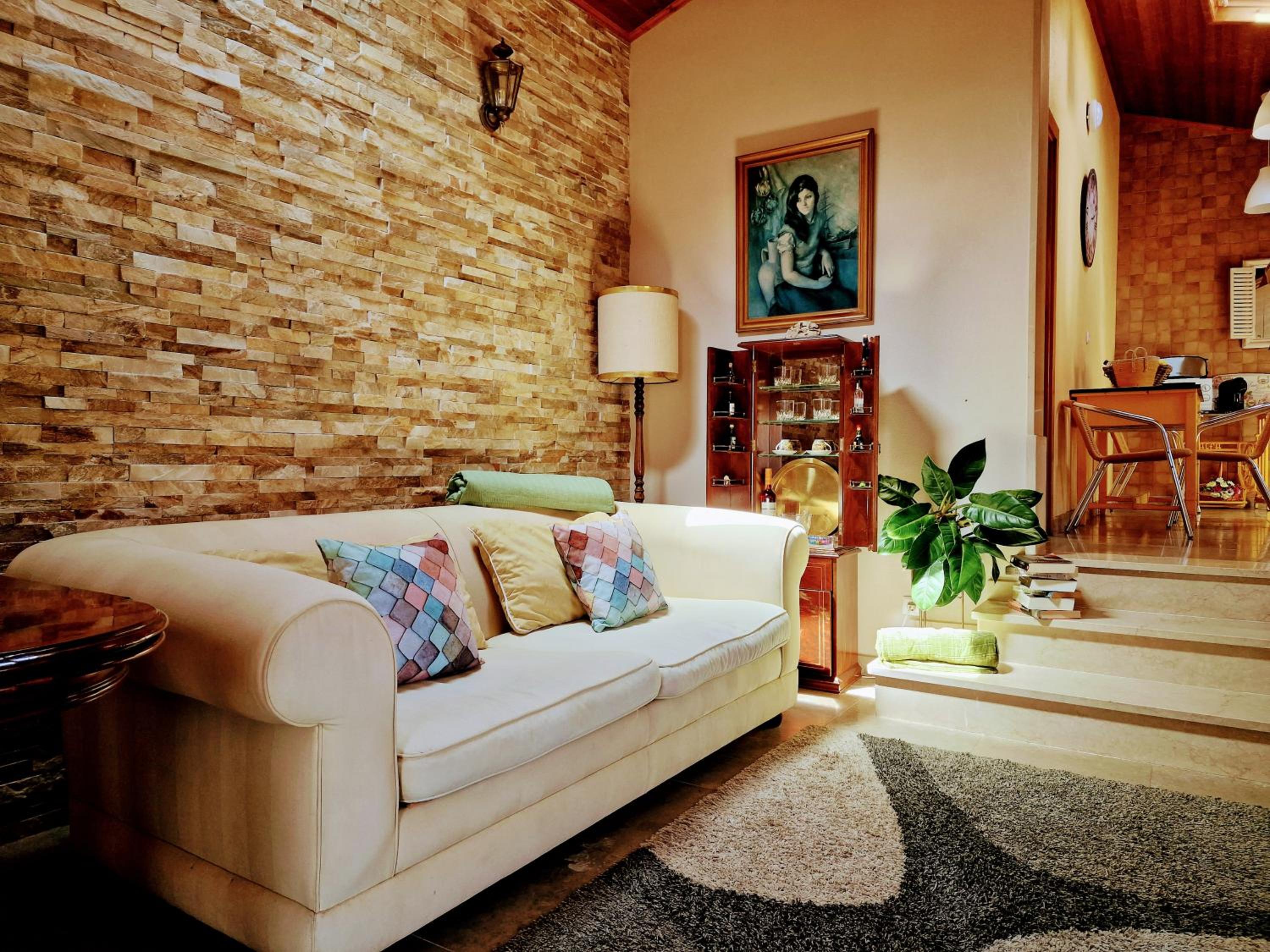 Casa das Azenhas by Lisbon Village Apartments view 5