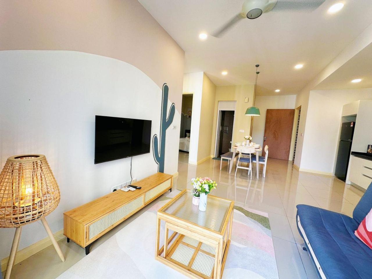 Legoland D'PRISTINE Apartment By TGP photo 6