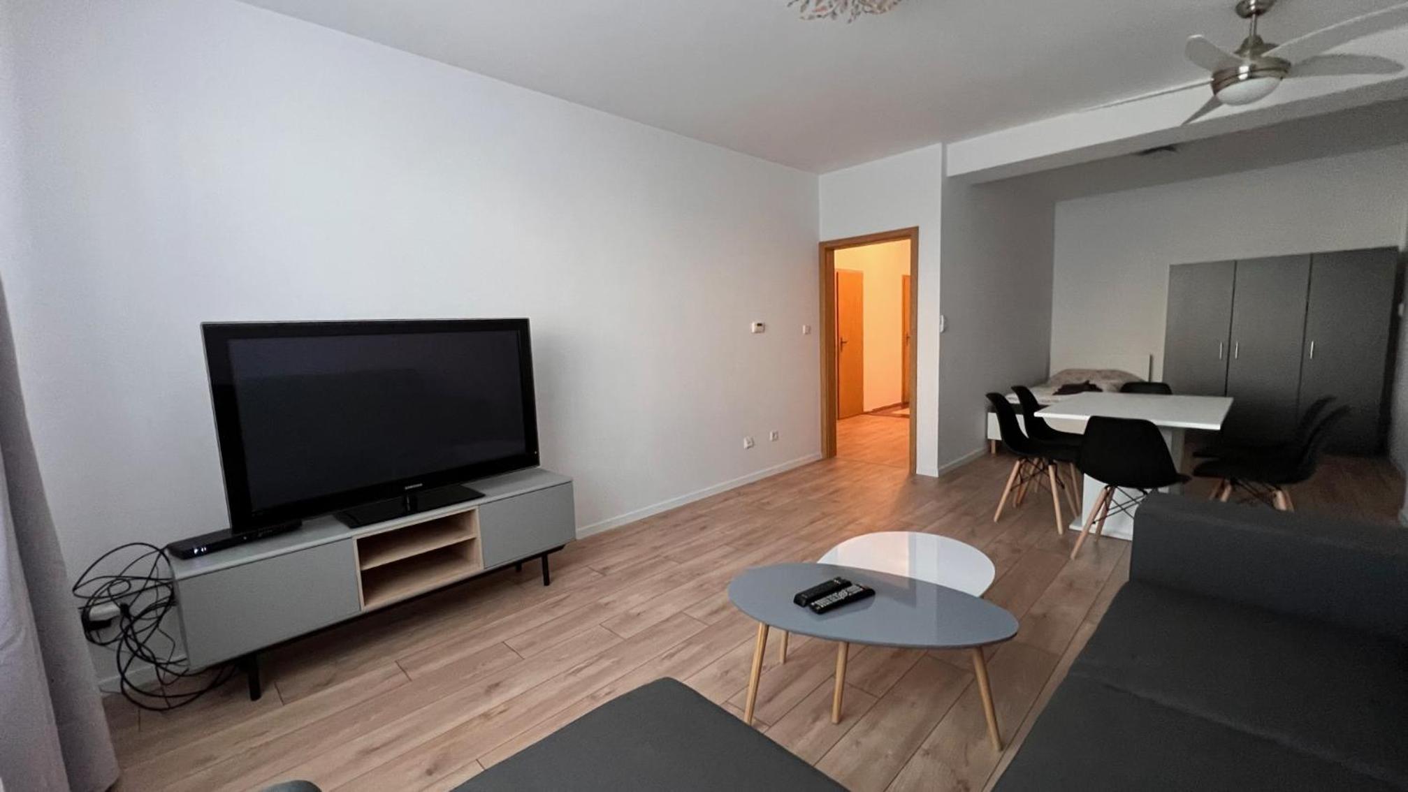 2 room apartment, near OC Galeria, Petržalka view 4
