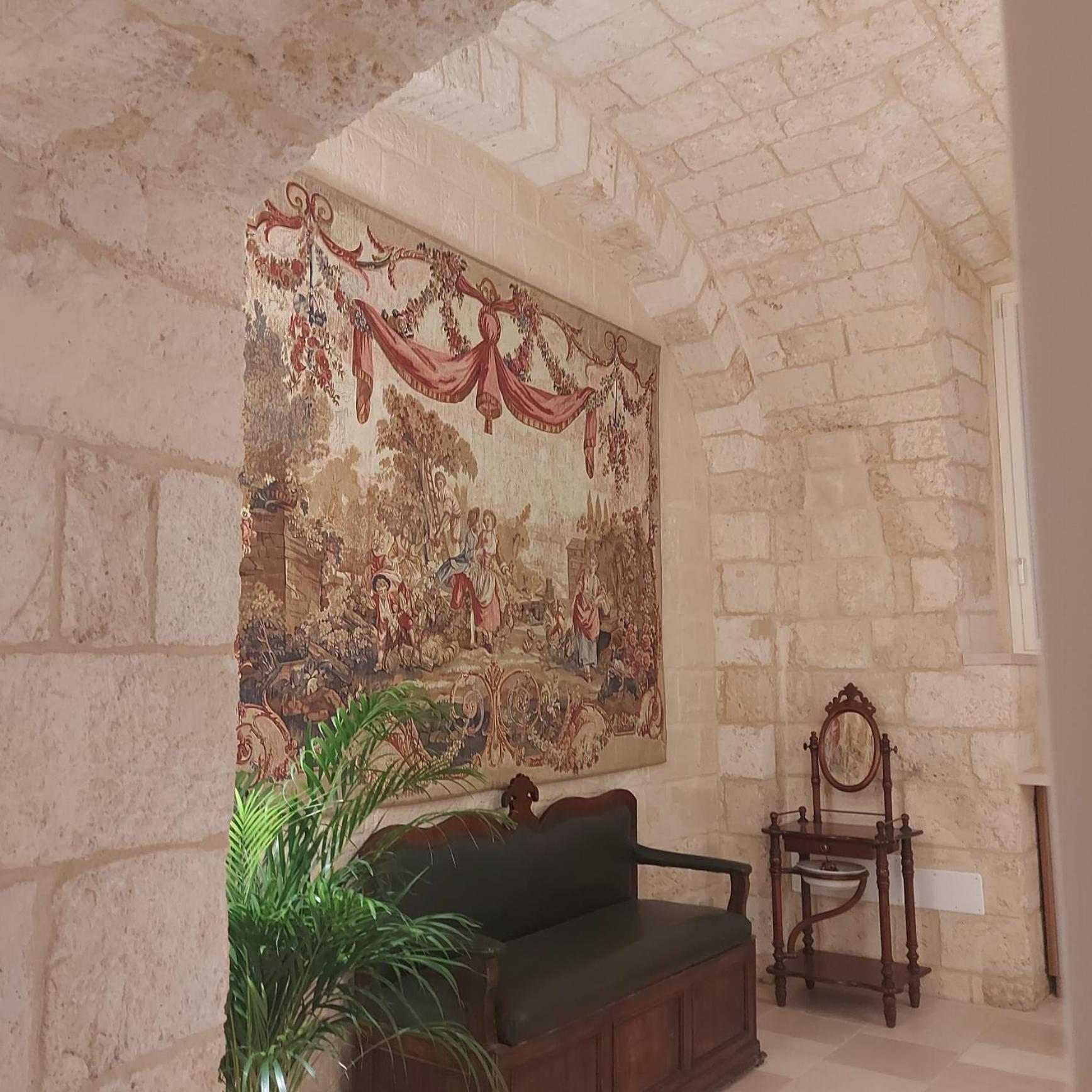 Palazzo Momi alojamiento y desayuno Bari — recepcion & lobby