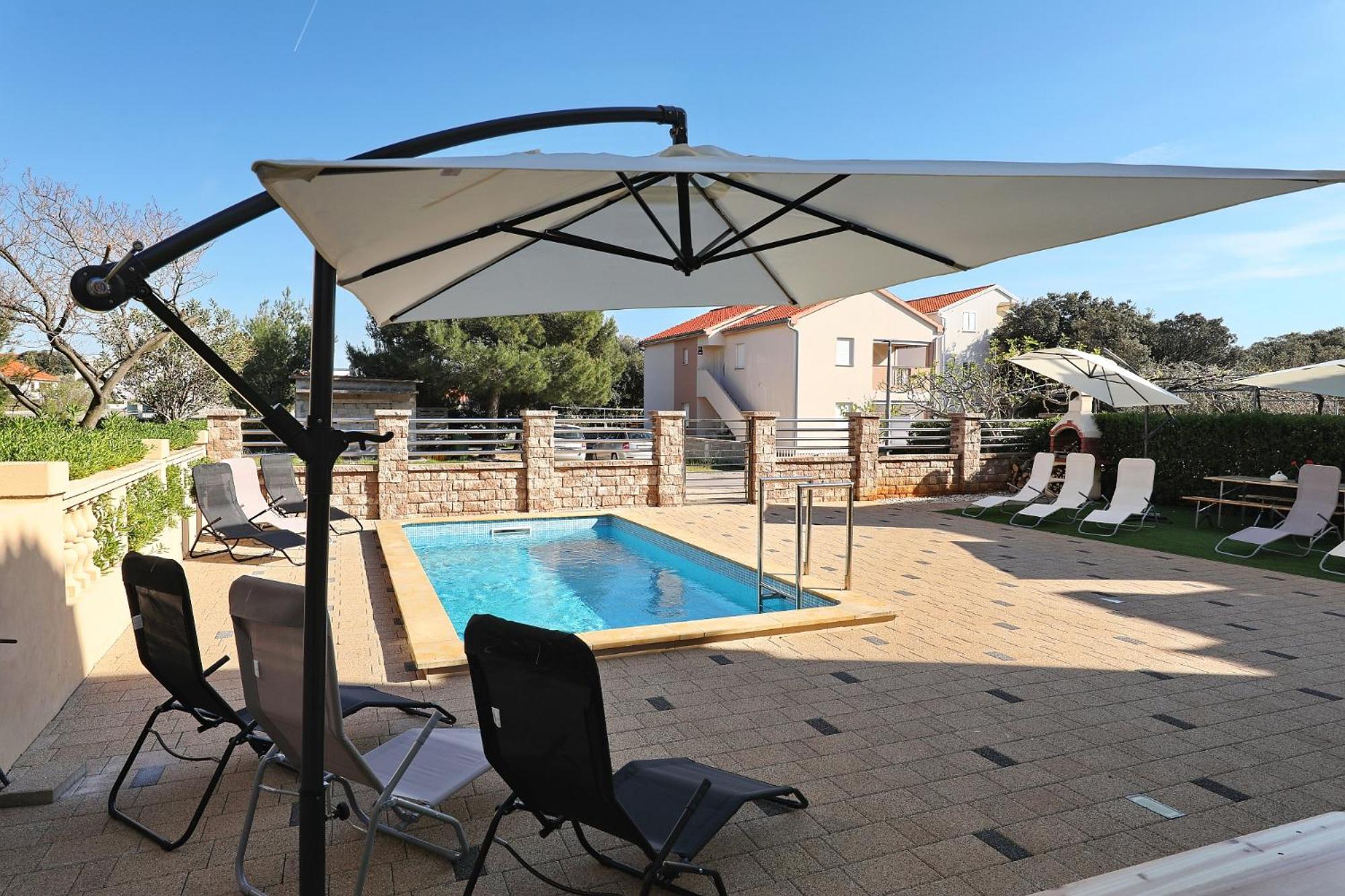Apartments Oliva