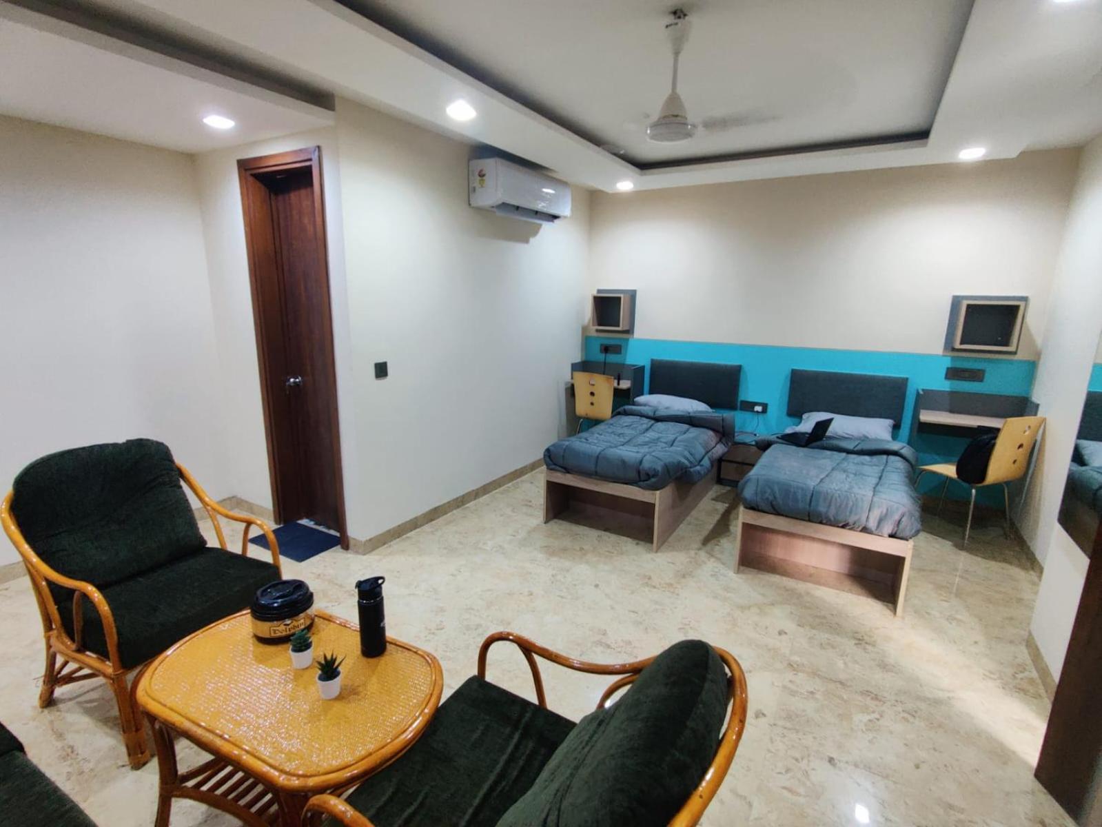 hotel room
