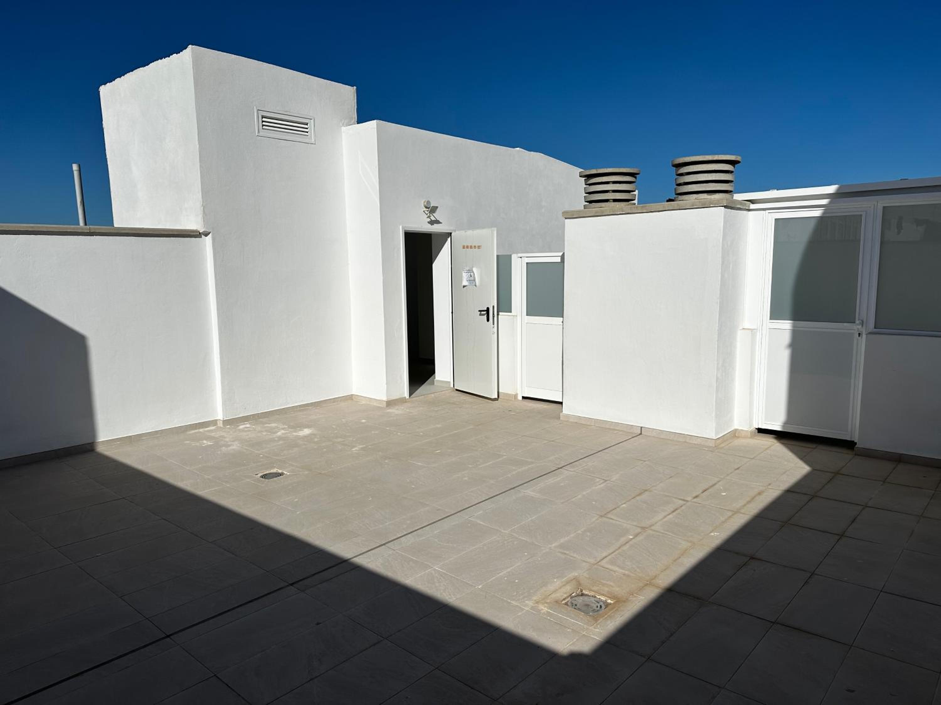 Magnificent and New apartment in Playa San Juan