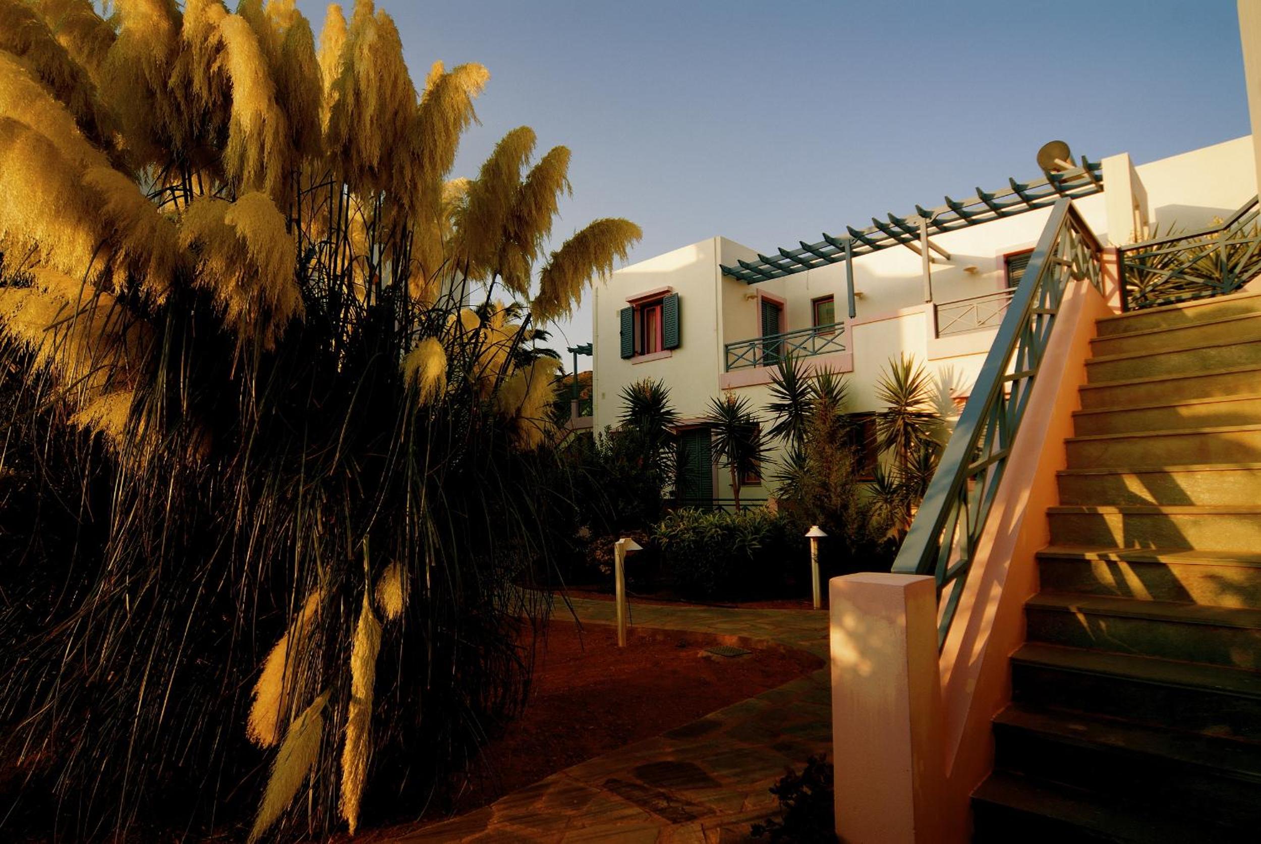 Cybele Apartments