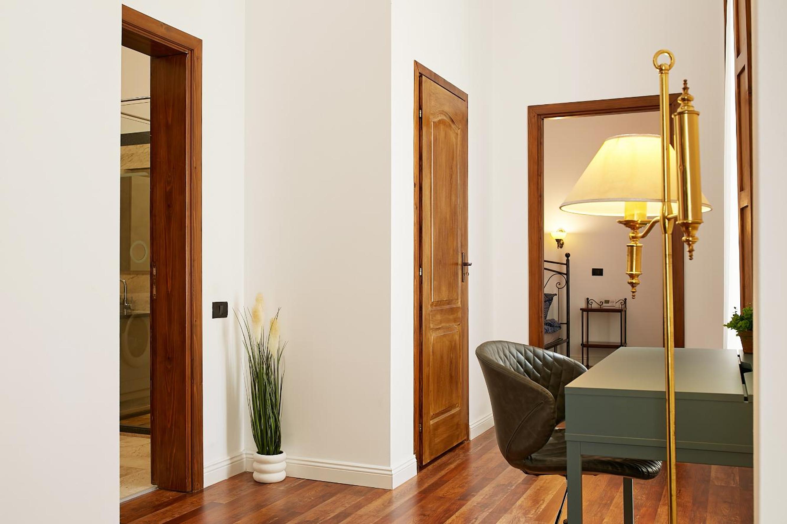 The Central Retreat - Premium Enjoyment