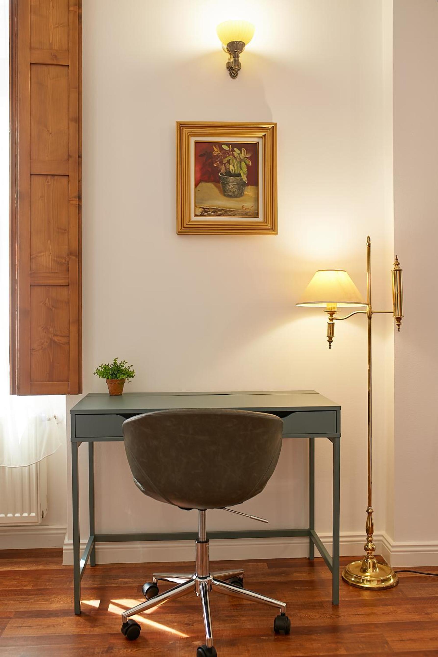 The Central Retreat - Premium Enjoyment