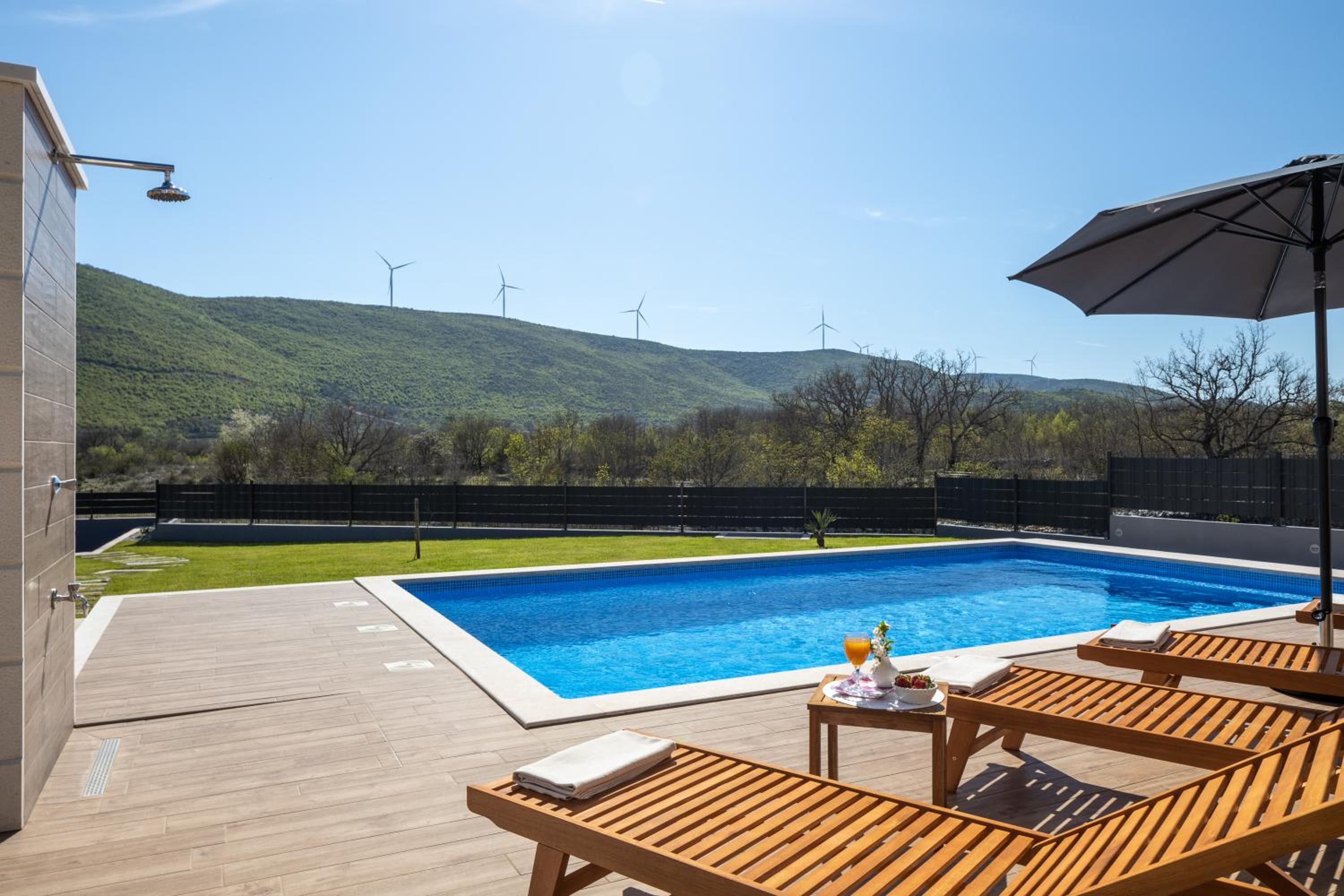 Villa Big Garden