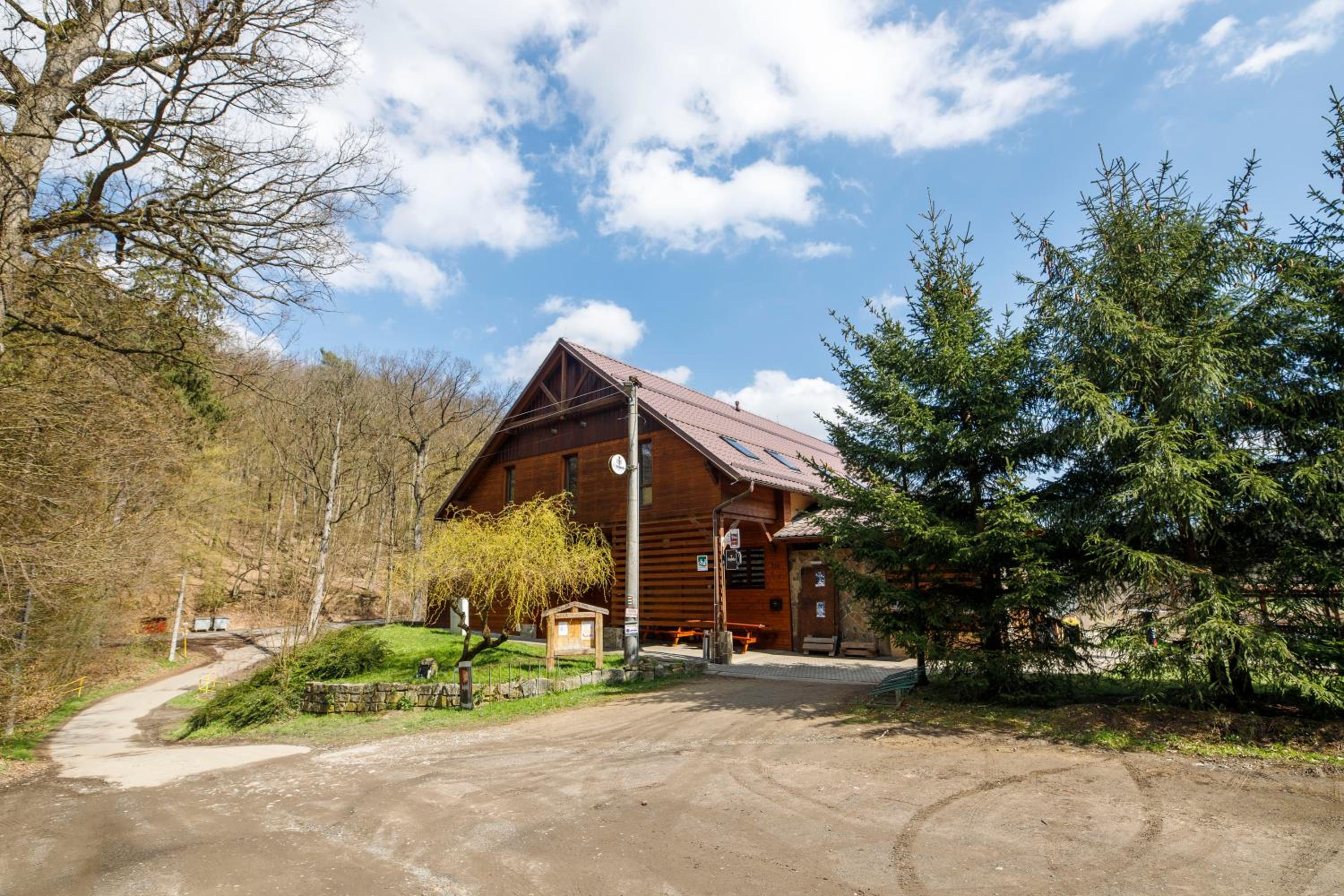 Pod Břesteckou skalou