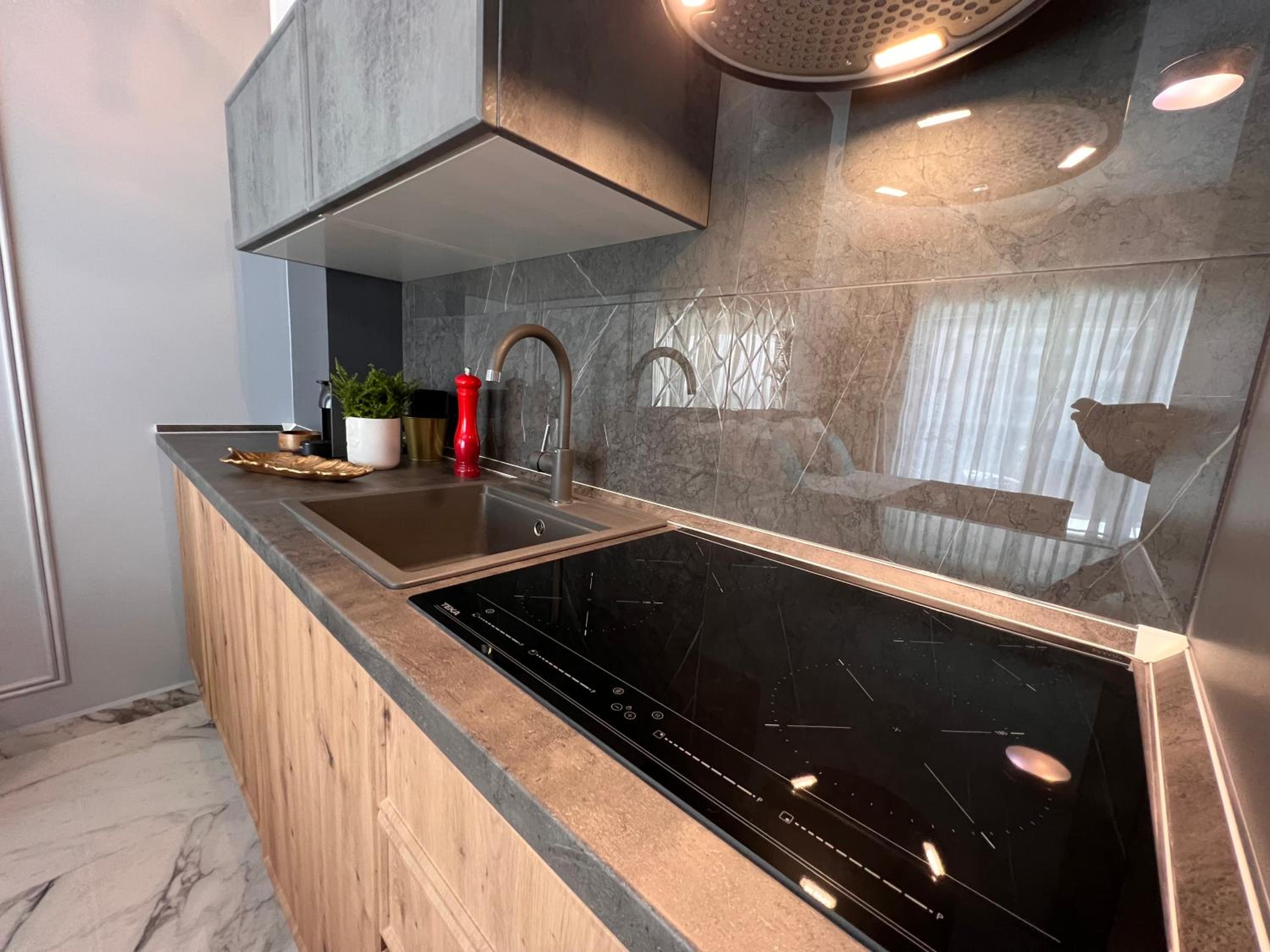 Blue Luxury Studio view 5