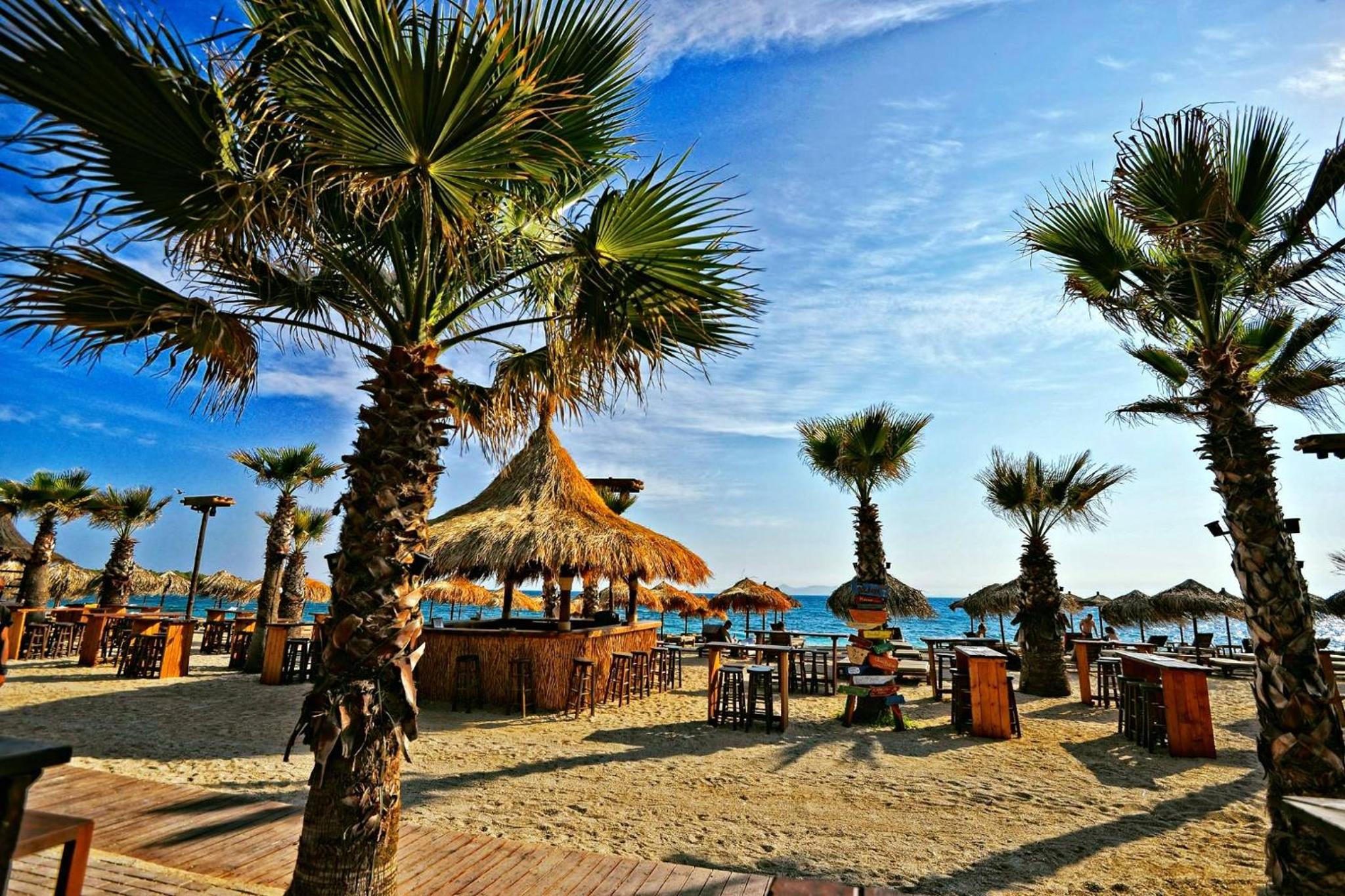 Sea View Beach Penthouse - Athens Coast