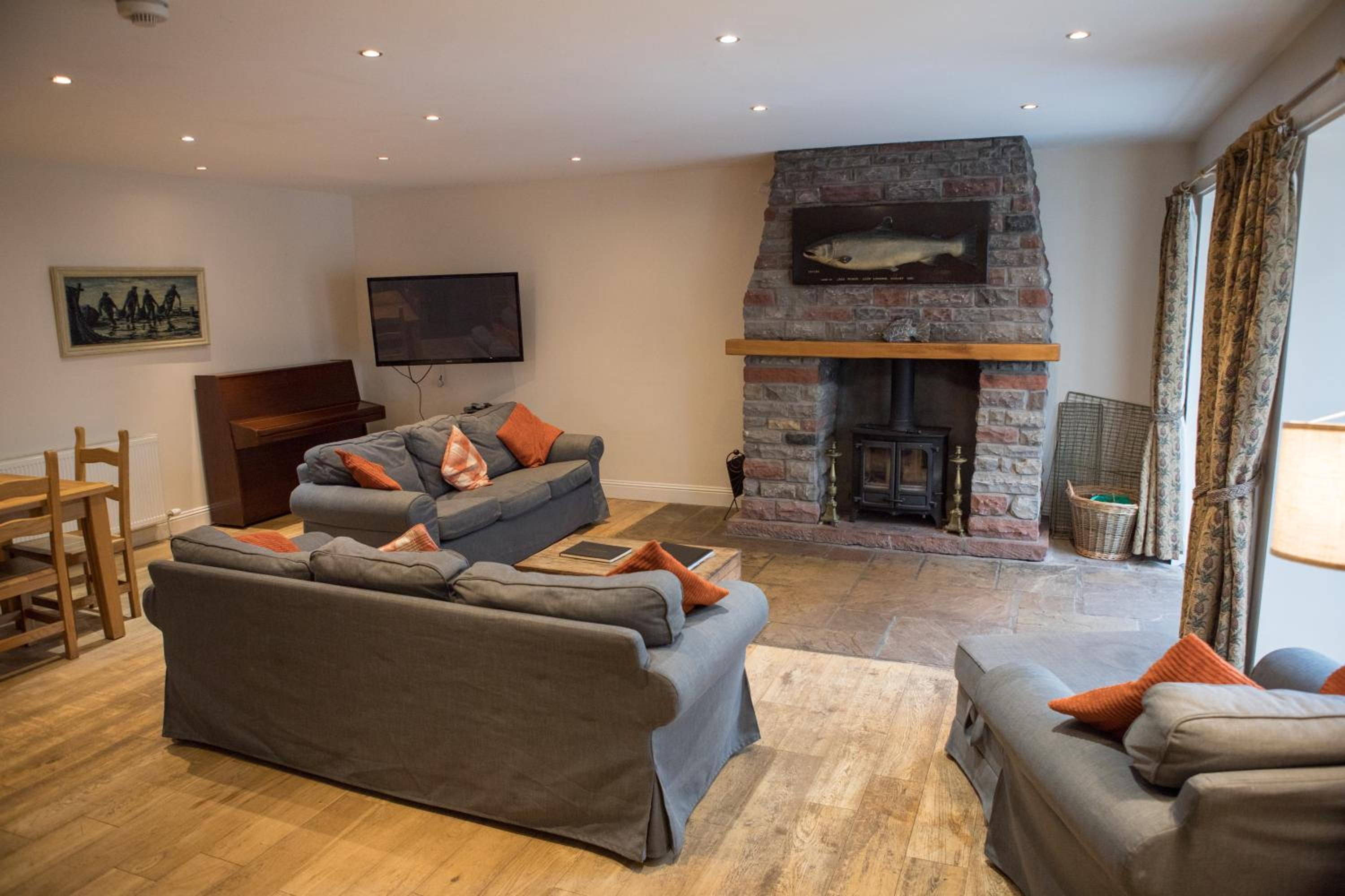 Auchendennan Farm Self Catering Cottages