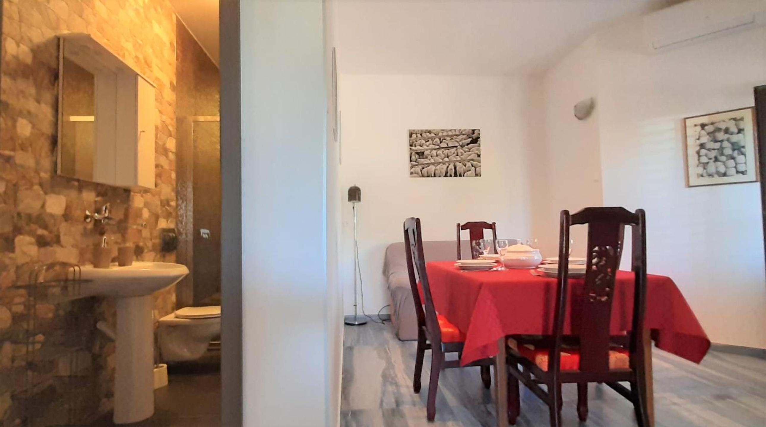 Guest House Helena close to Beach view 4
