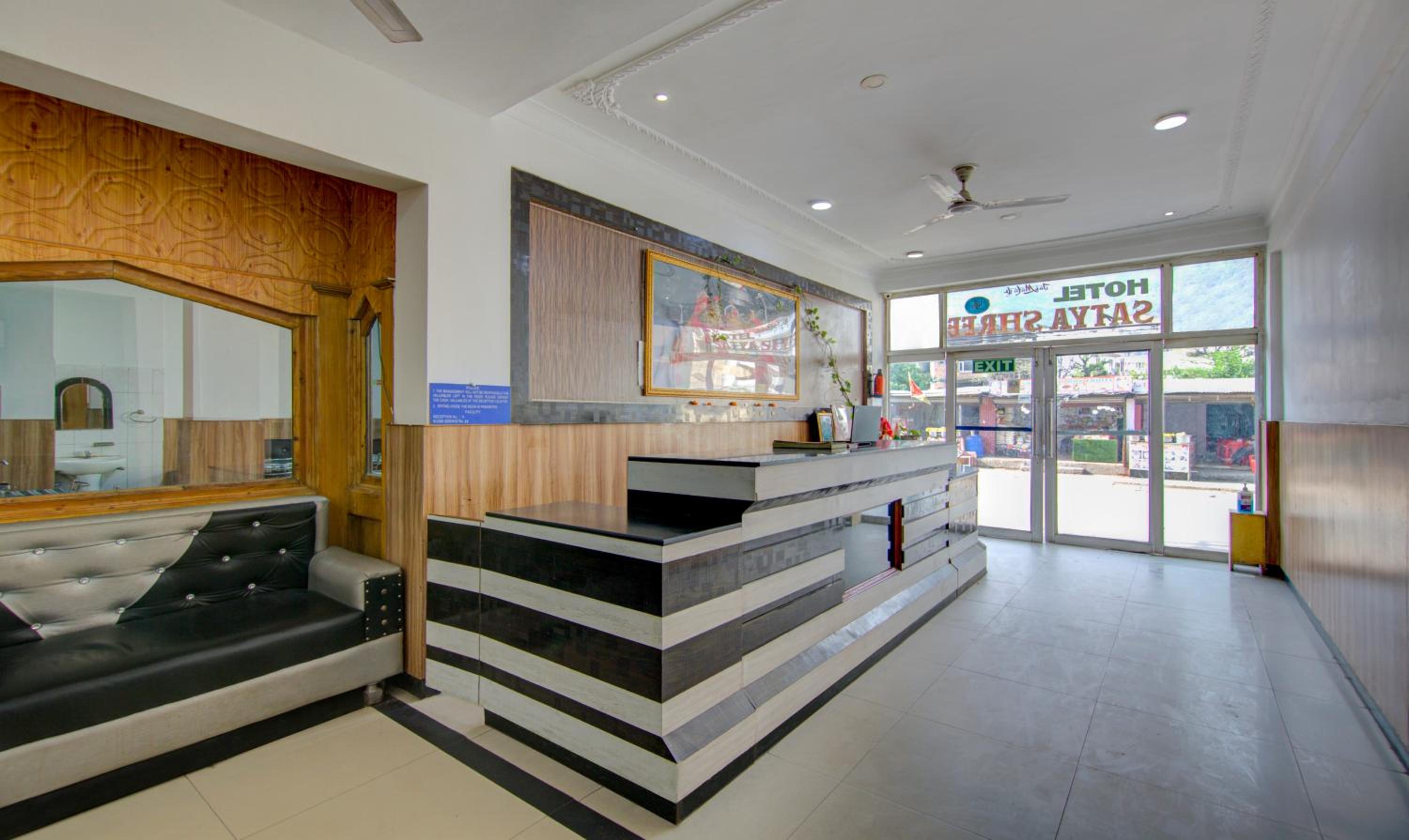 Katra Vacations - Itsy Hotels Satya Shree - Property Image 10