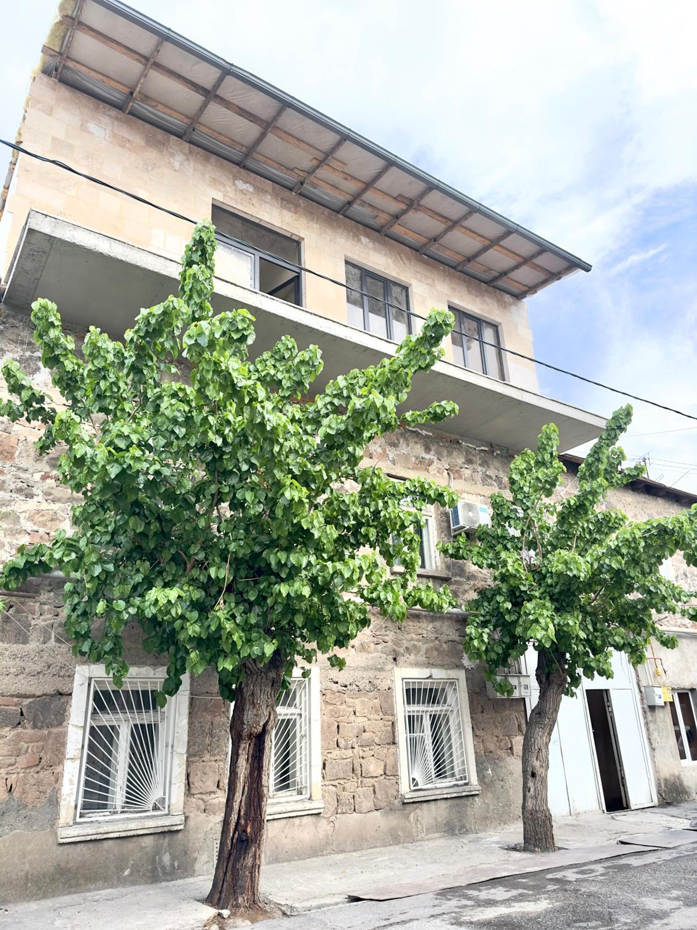 NunSon Guest House