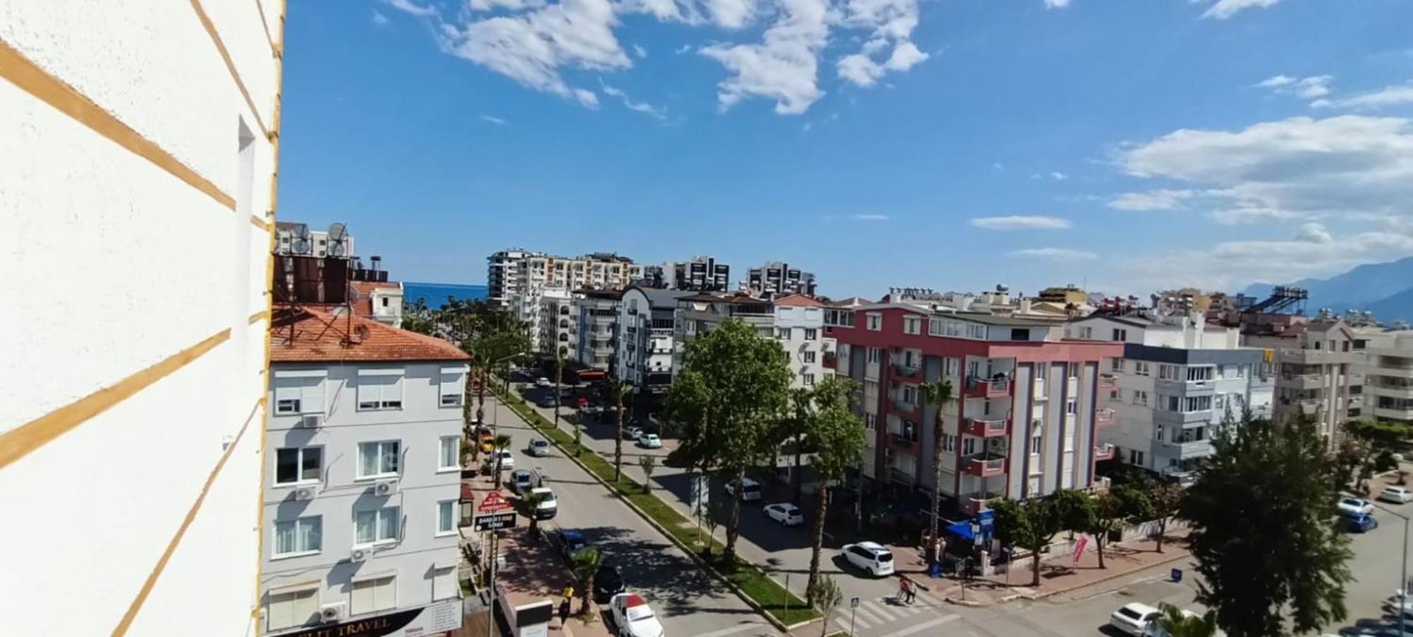 Far Life Hotel - Image 73