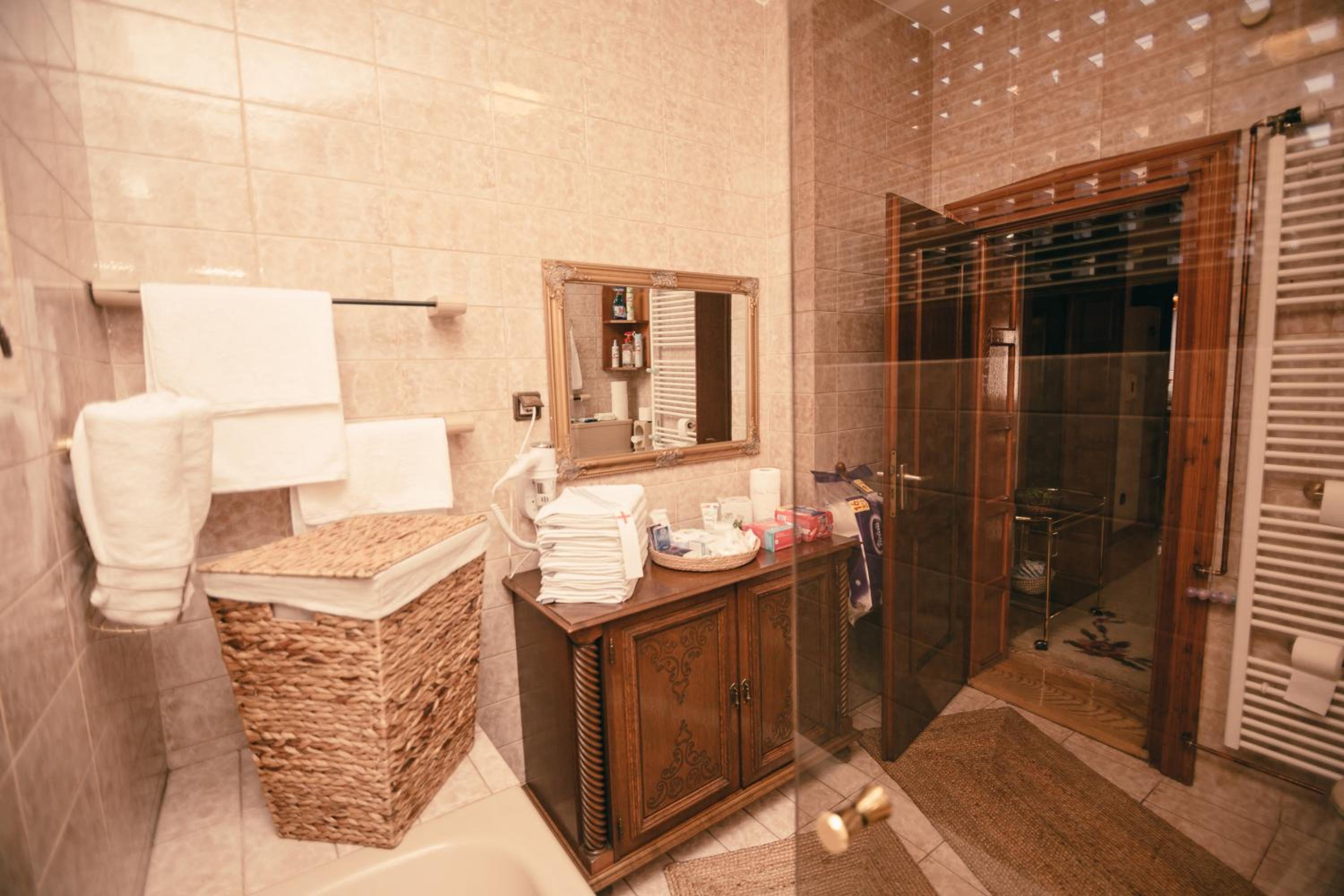 Mak Oruc Home Visoko
