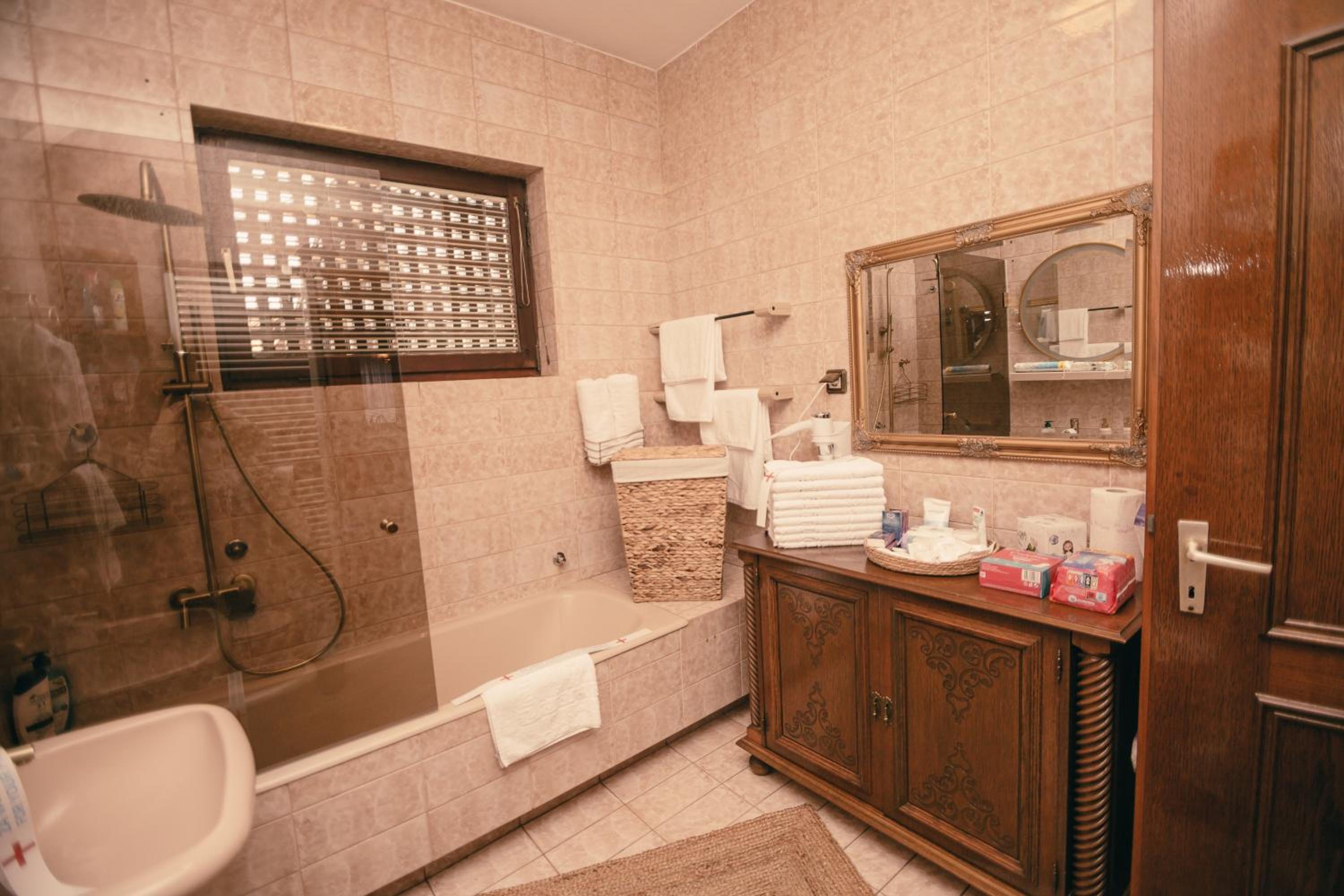 Mak Oruc Home Visoko