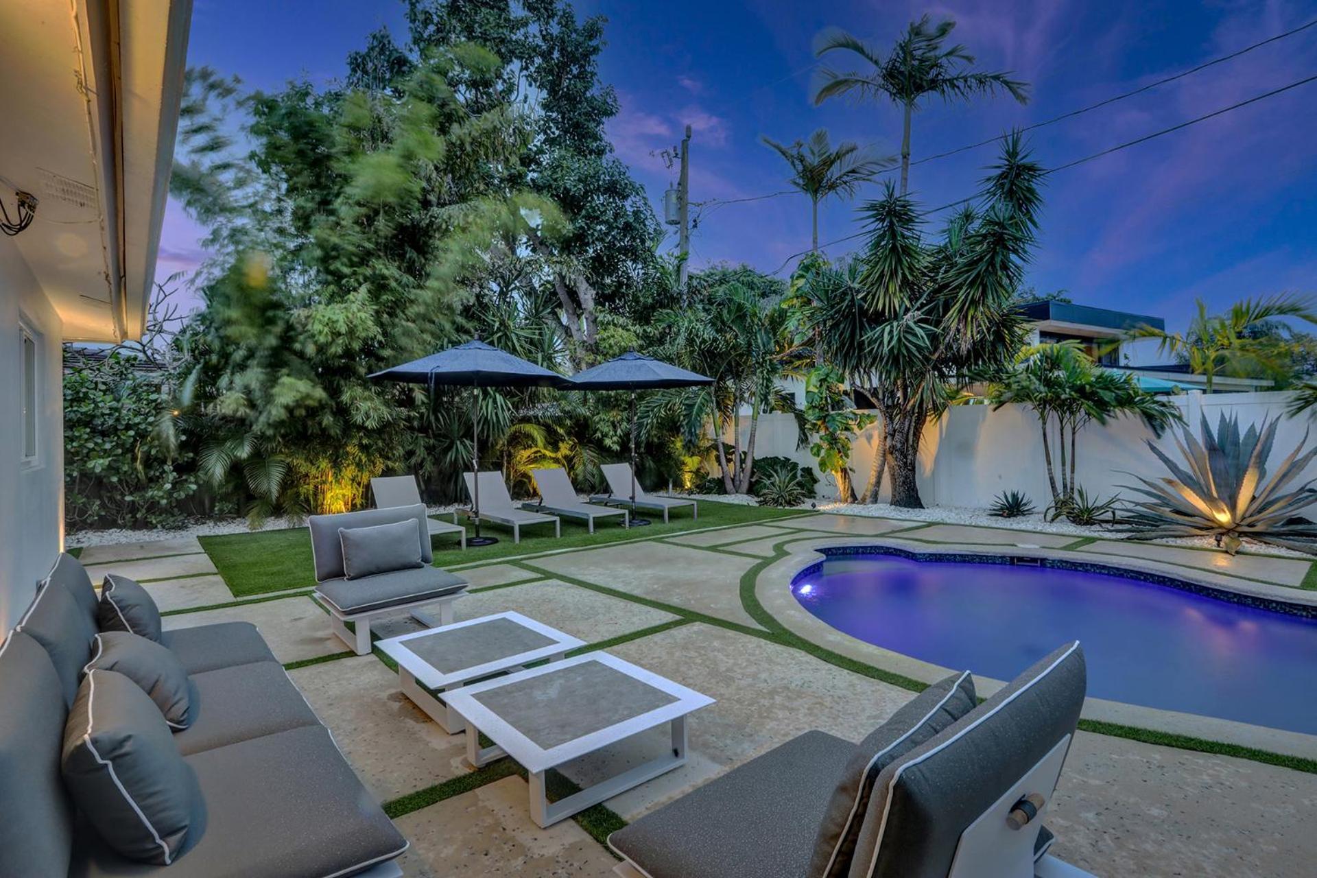 Your private oasis just off Wilton Drive view 5
