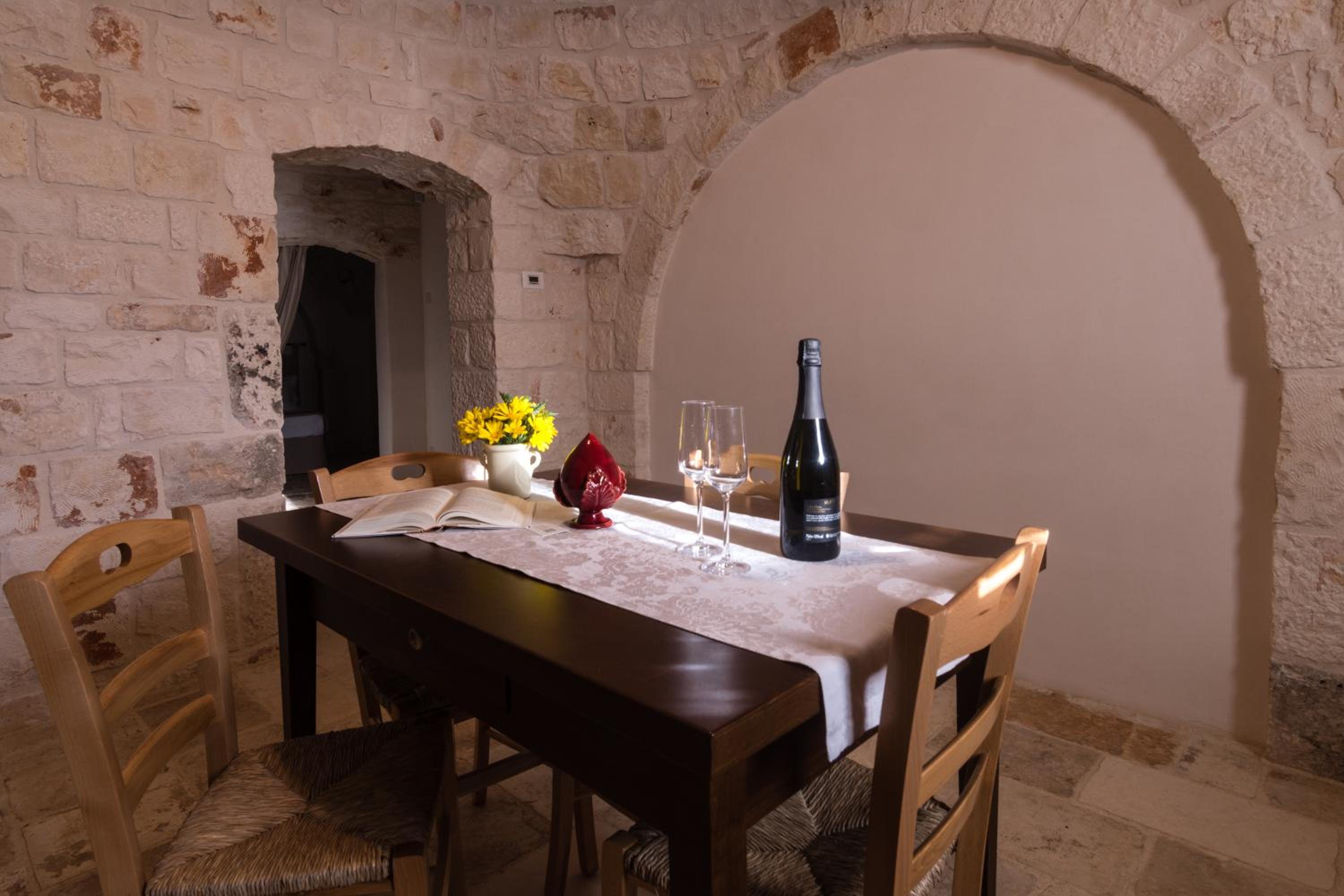Almapetra Trulli Resort