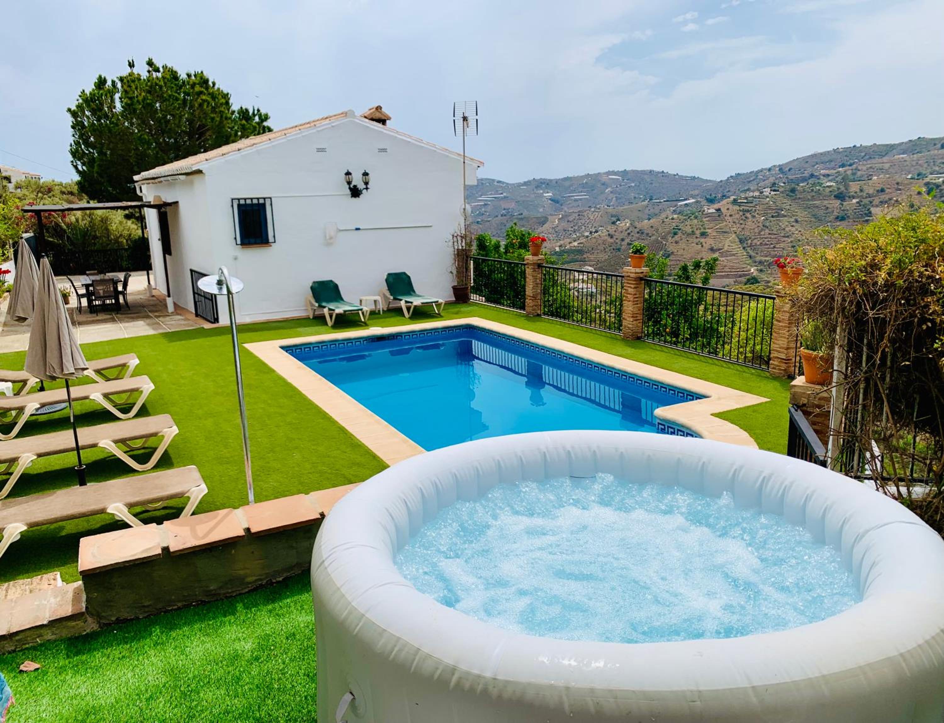 Hotel Villa En Frigiliana Con Piscina Y Jacuzzi