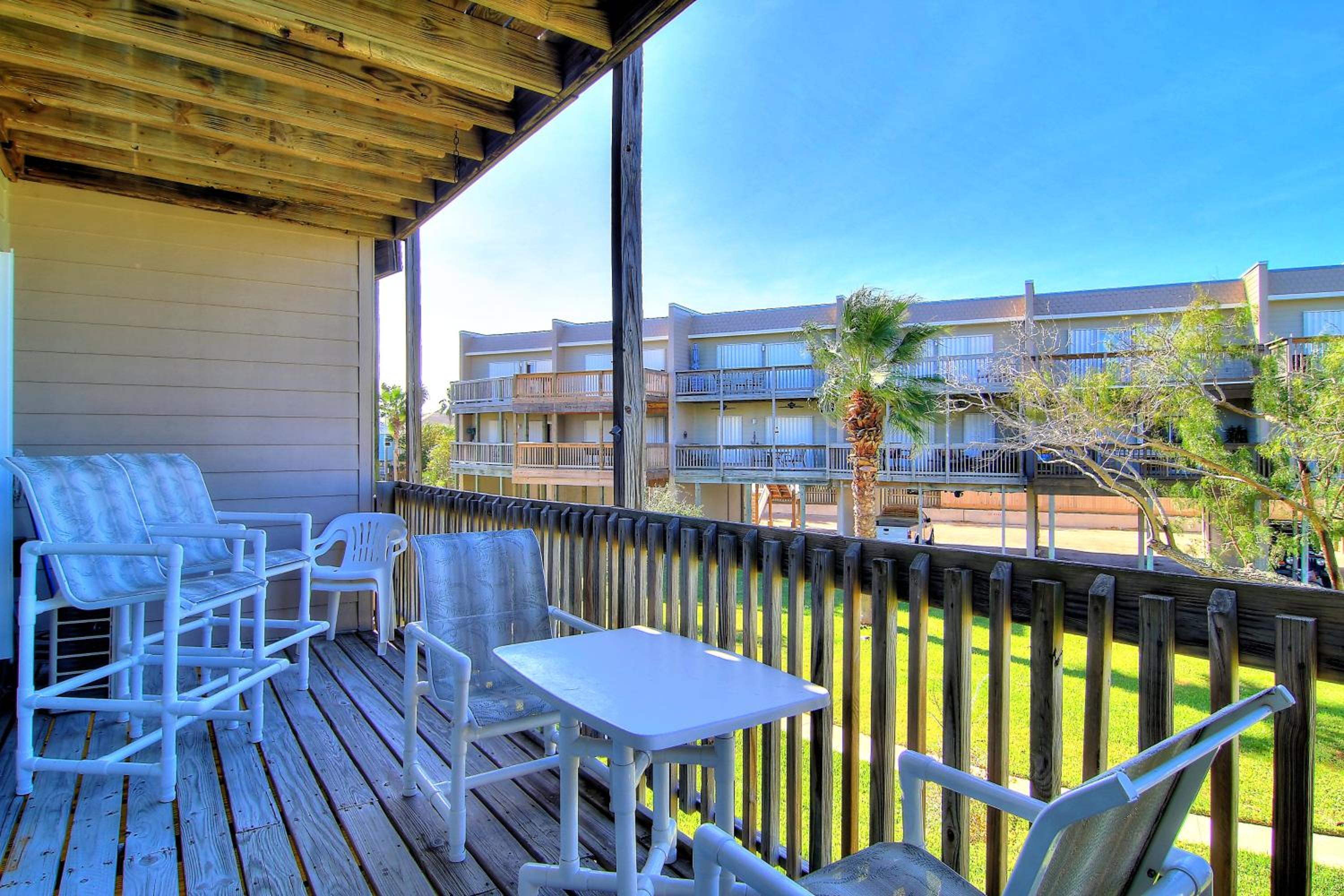 Bay Tree B5 view 4