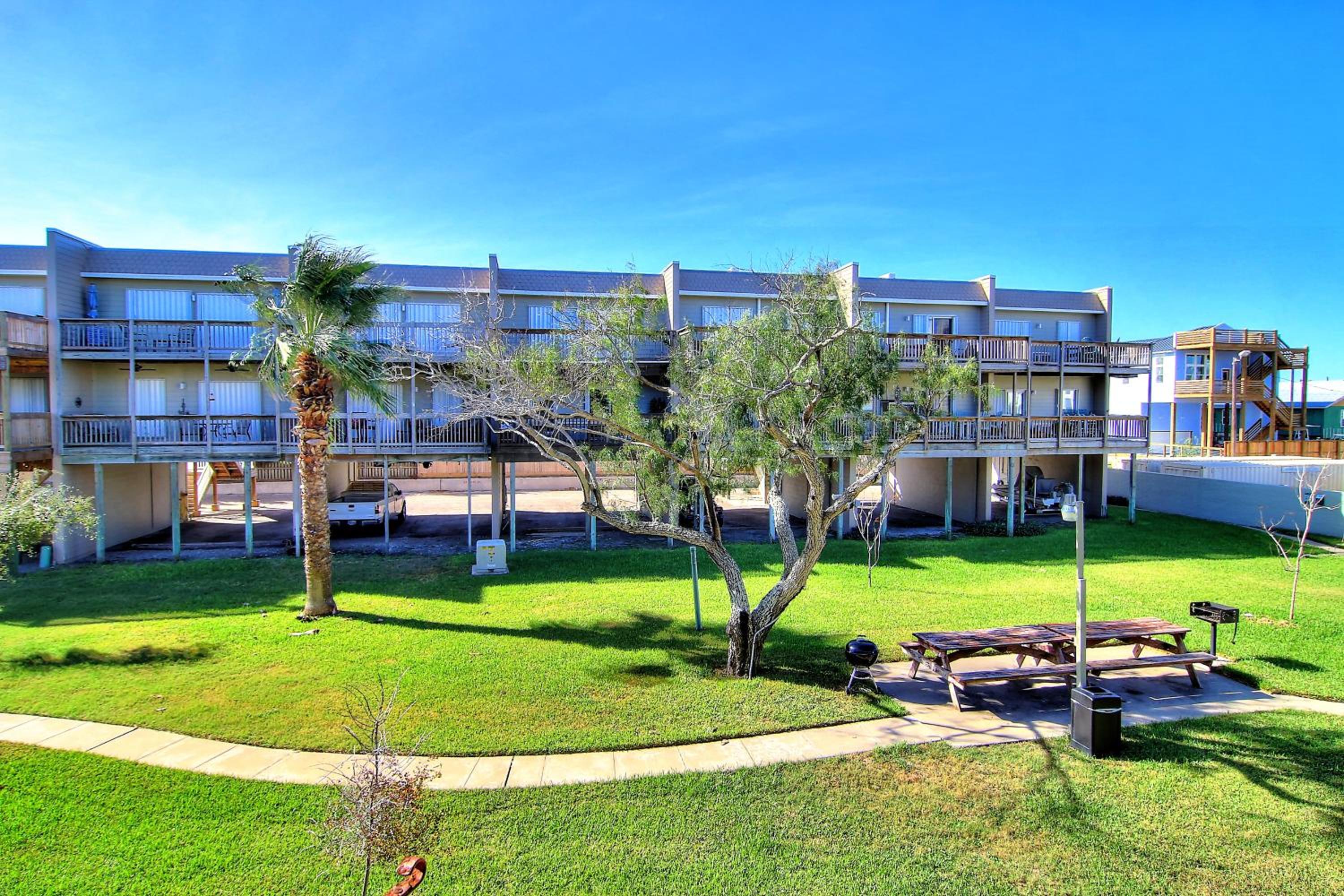 Bay Tree B5 view 5