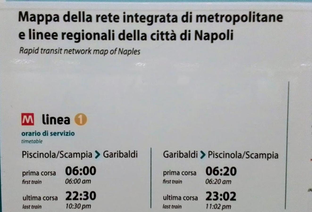 L'Atelier Vedi Napoli ai tuoi piedi