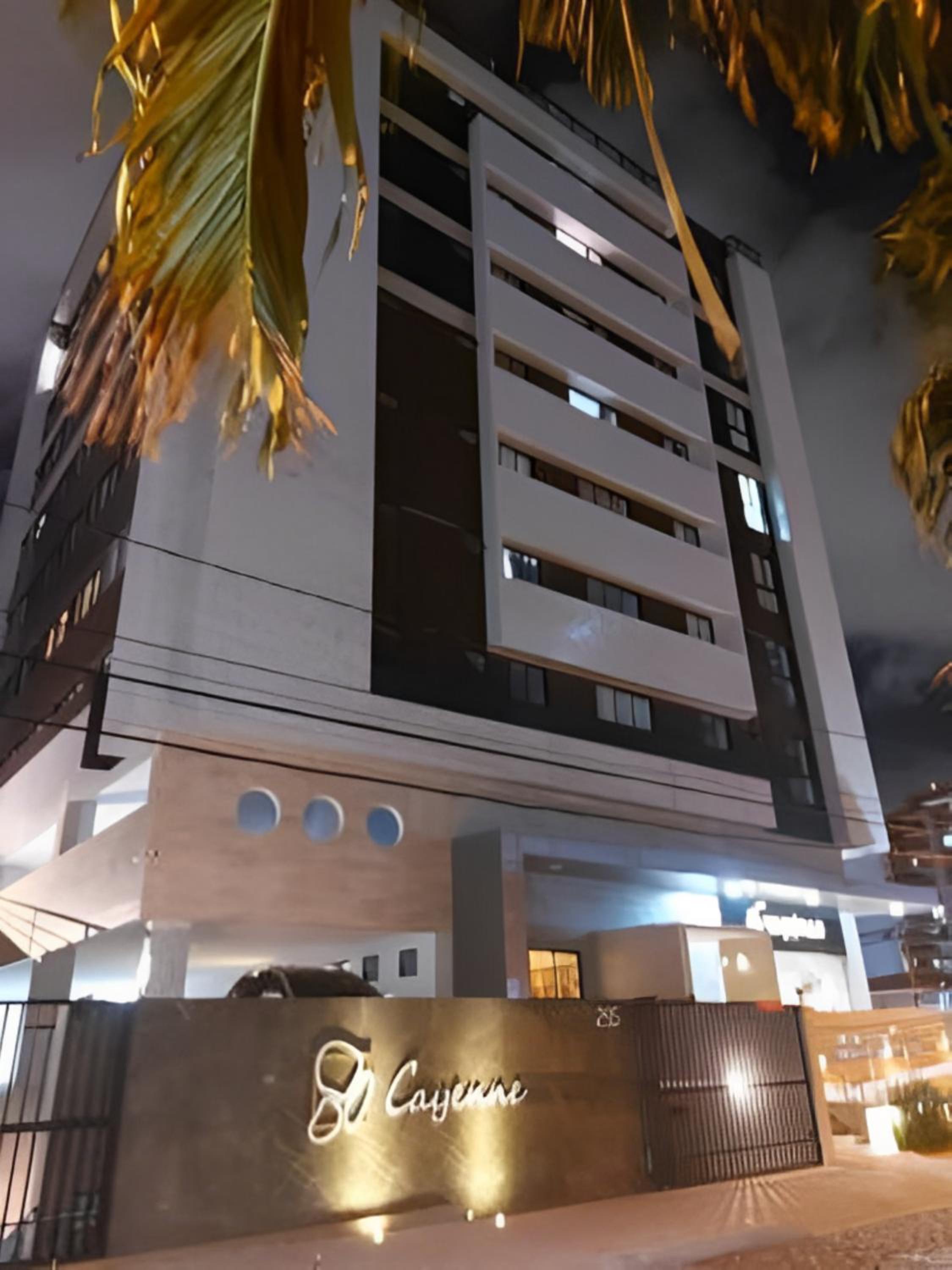 Hotel Apartamento Luxuoso perto da praia. - Image 1