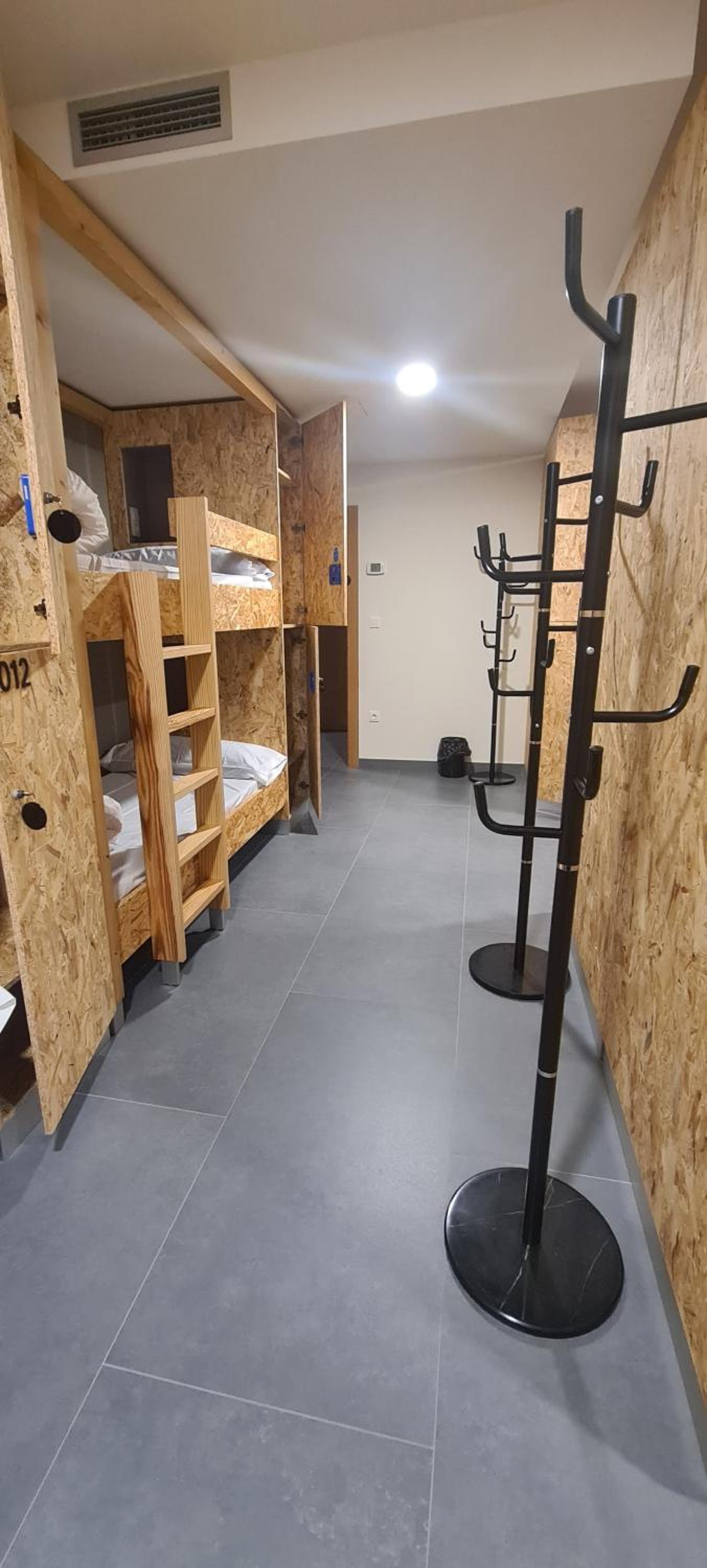 LUMEN ALBERGUE
