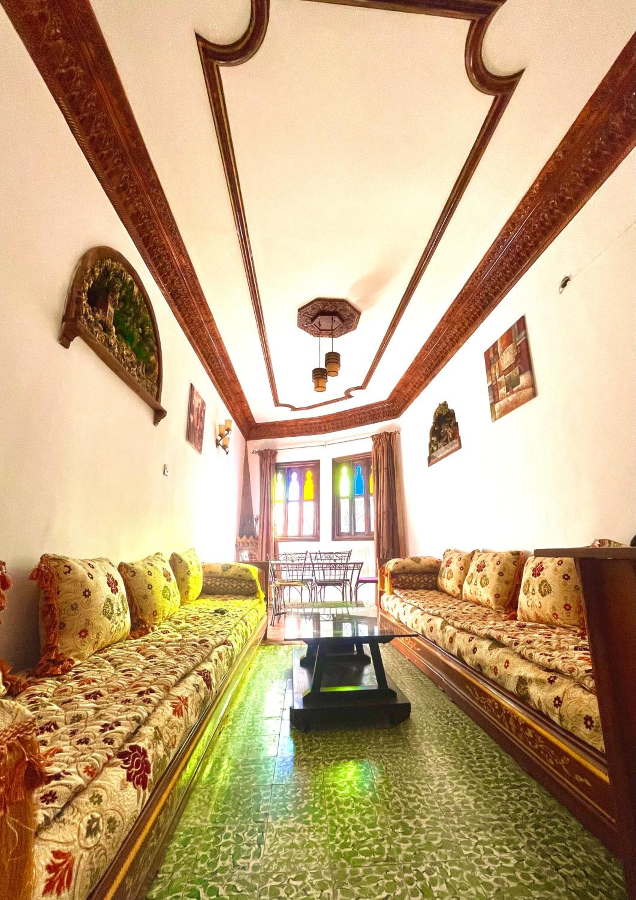 lounge