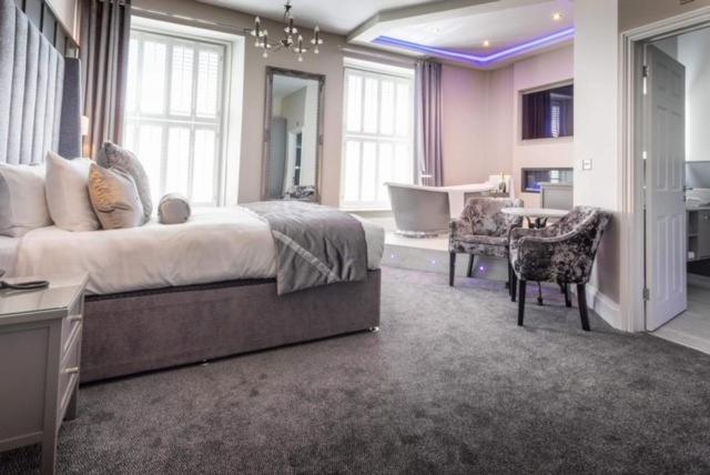 Wolfscastle Country Hotel