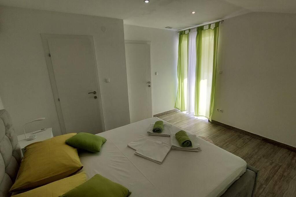 Infinity - Attractive villa for rest and relaxation