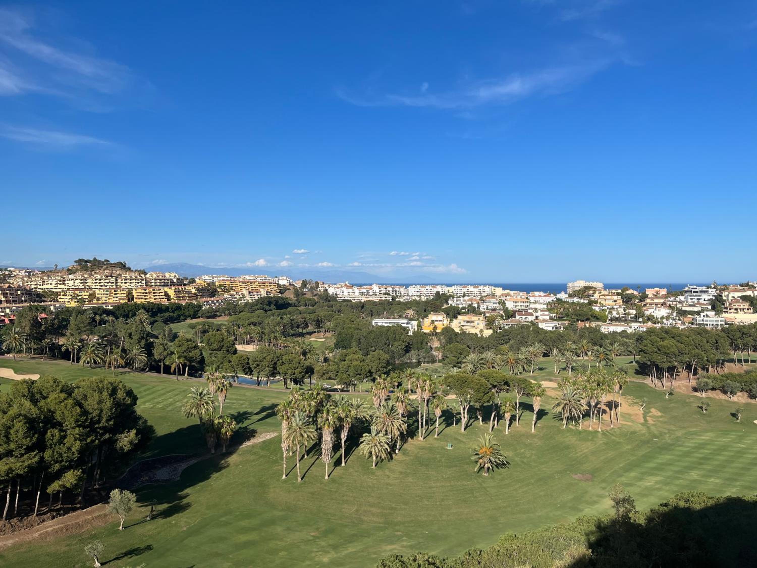 Hill View Benalmadena Appartment with fresh renovation