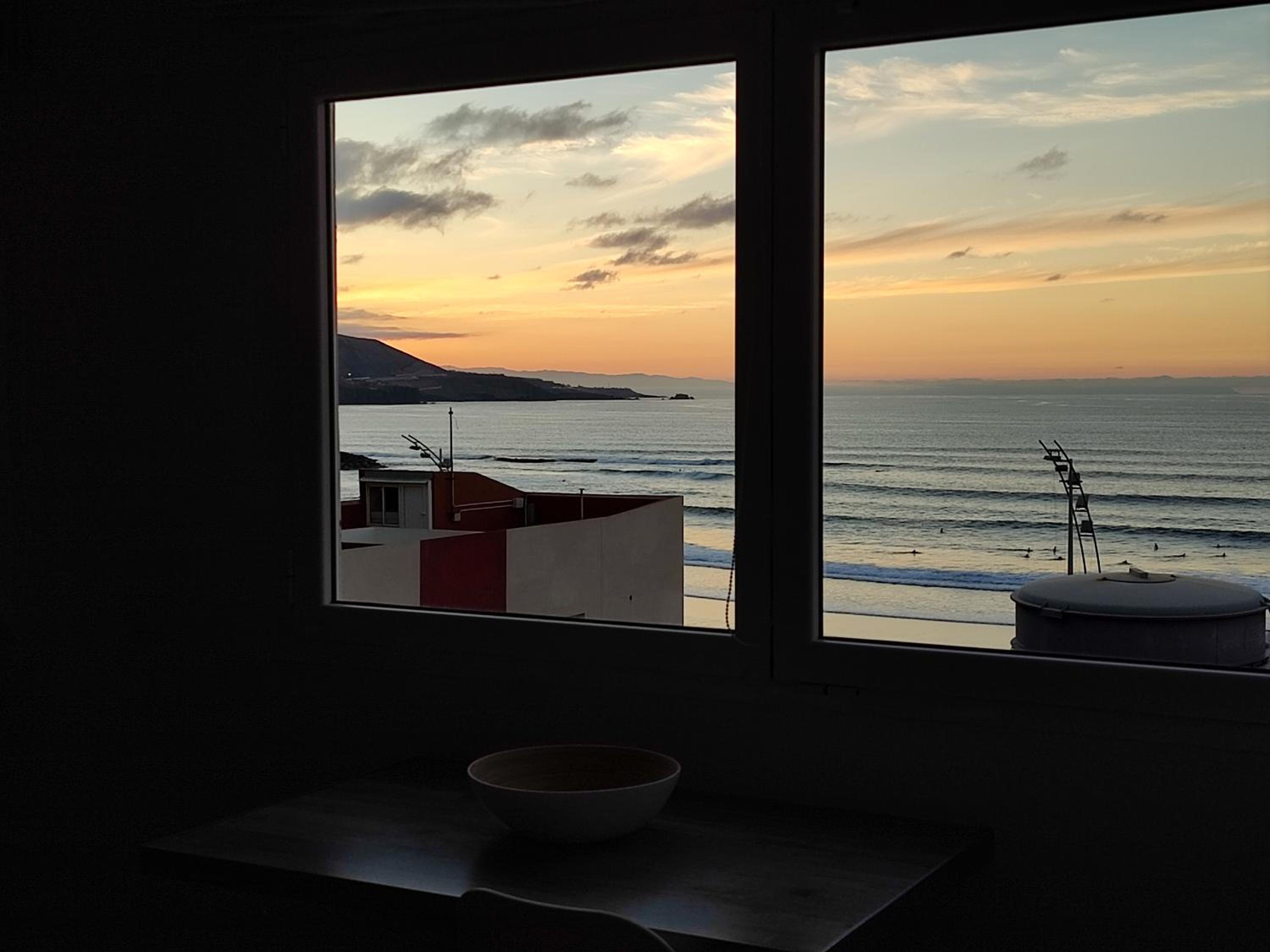 Ático en Las Canteras photo 1