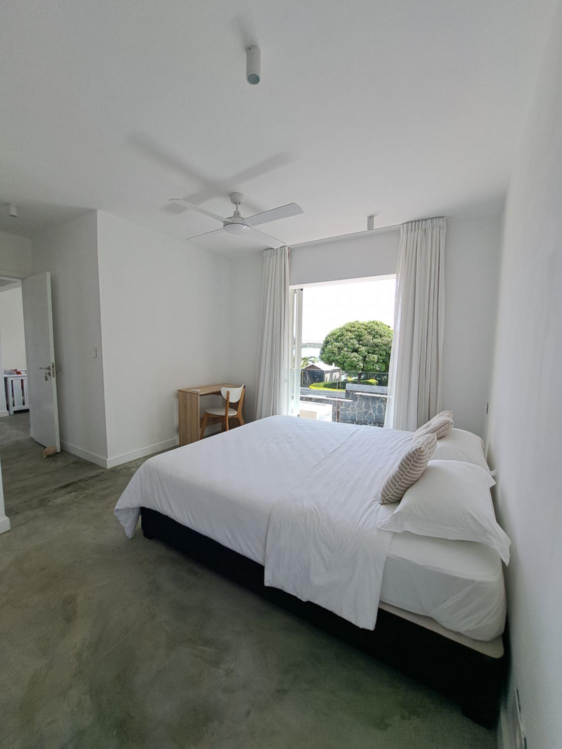 Cozy pavillon with private jacuzzi on rooftop terrace - Jolly's Rock photo 5