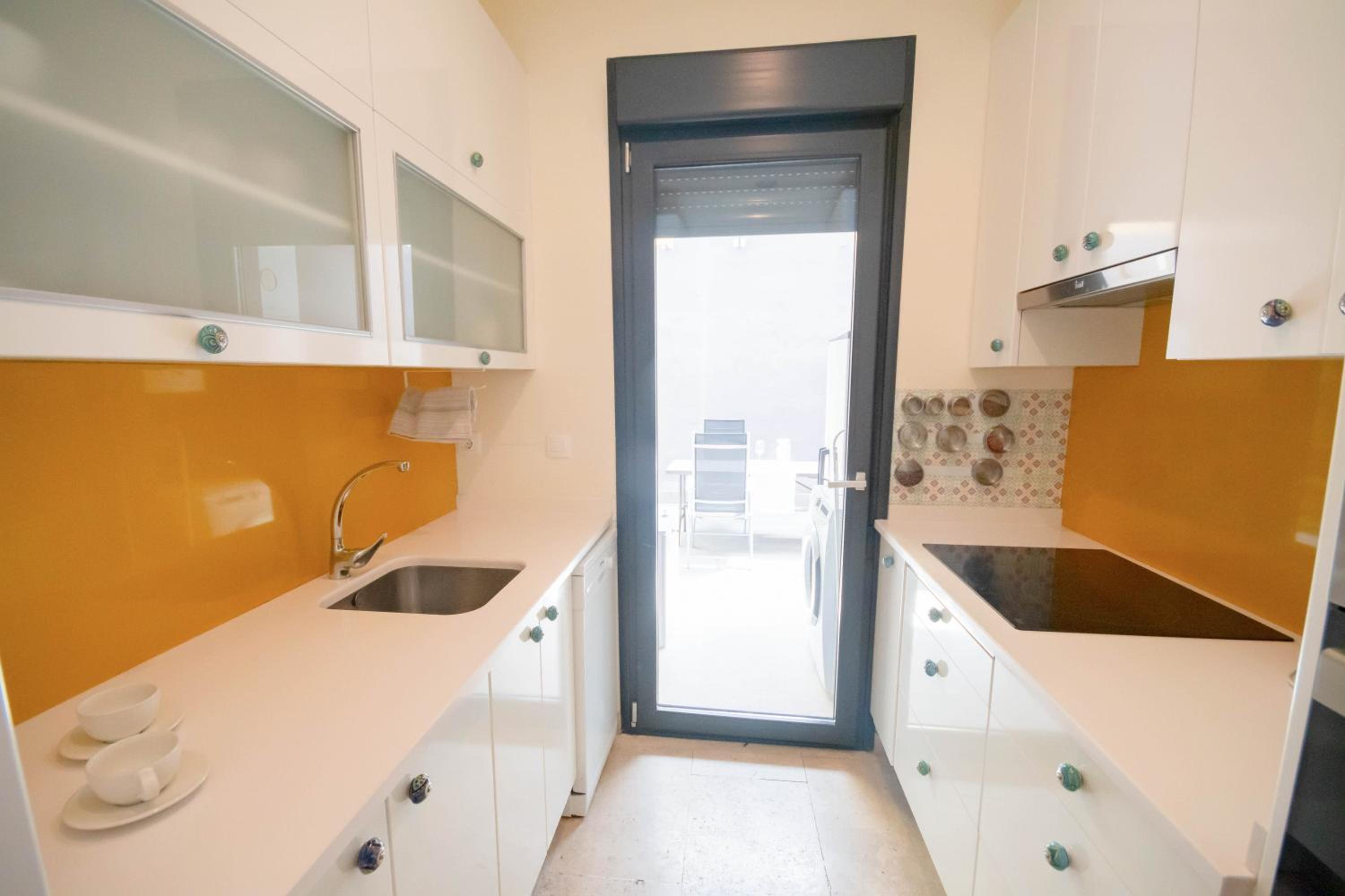 For Your Rentals Bonito Apartamento TEMPORAL cerca Bernabeu MJU14B