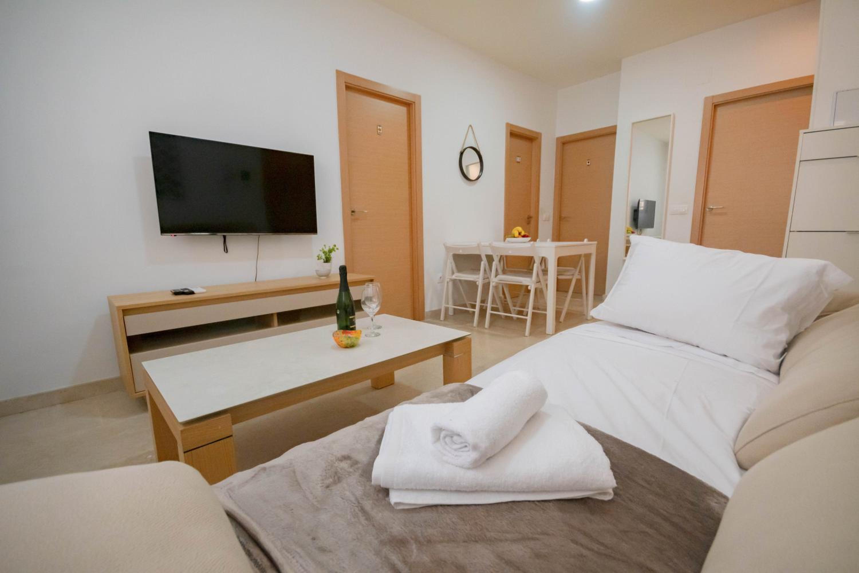 For Your Rentals Bonito Apartamento TEMPORAL cerca Bernabeu MJU14B