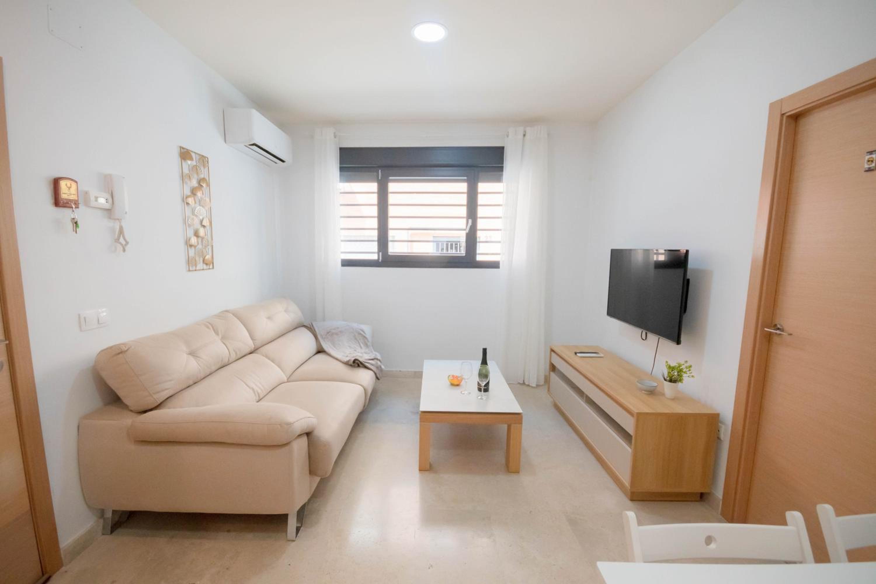 For Your Rentals Bonito Apartamento TEMPORAL cerca Bernabeu MJU14B
